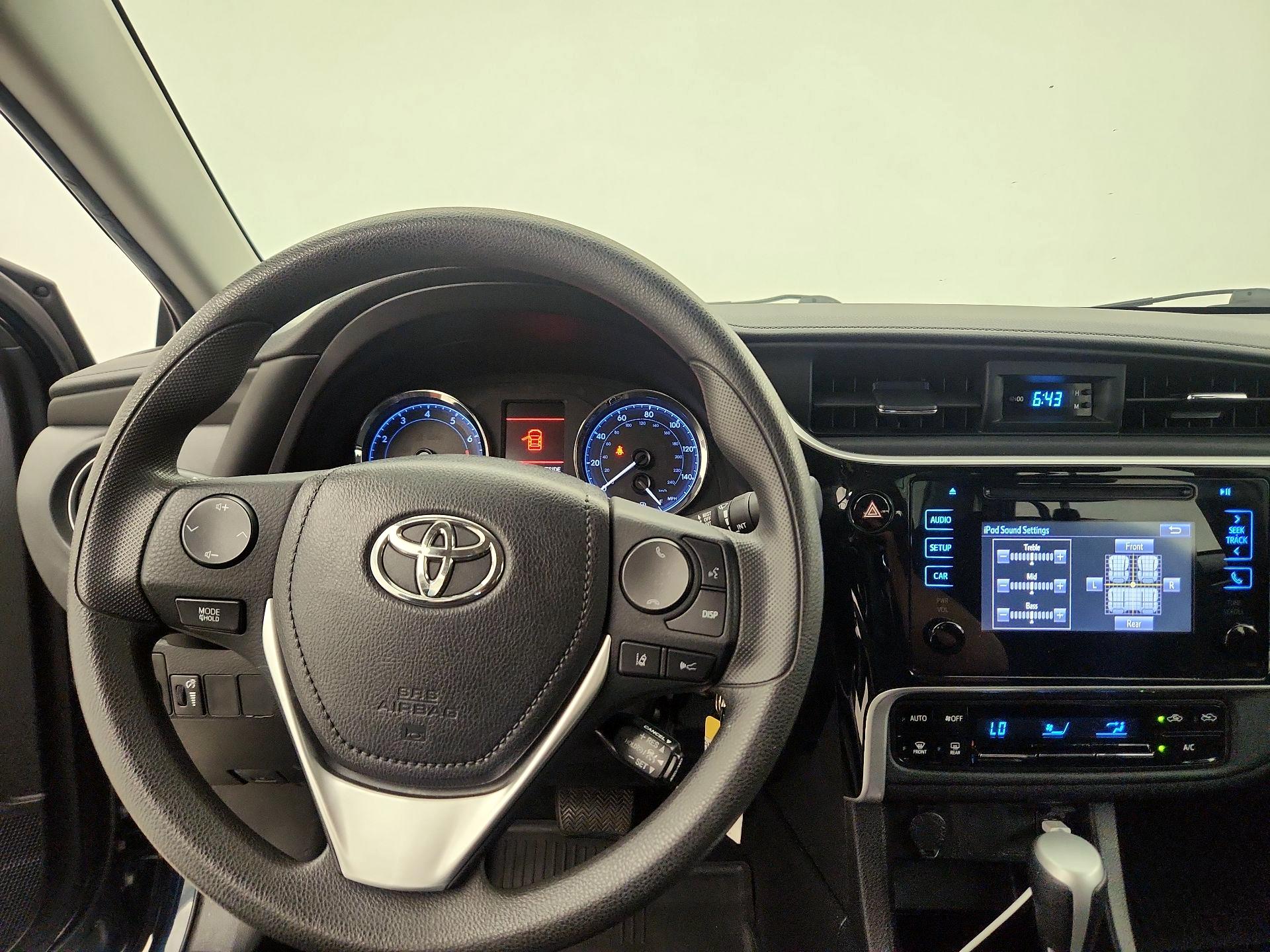 Thumbnail: 2019 Toyota Corolla - 9
