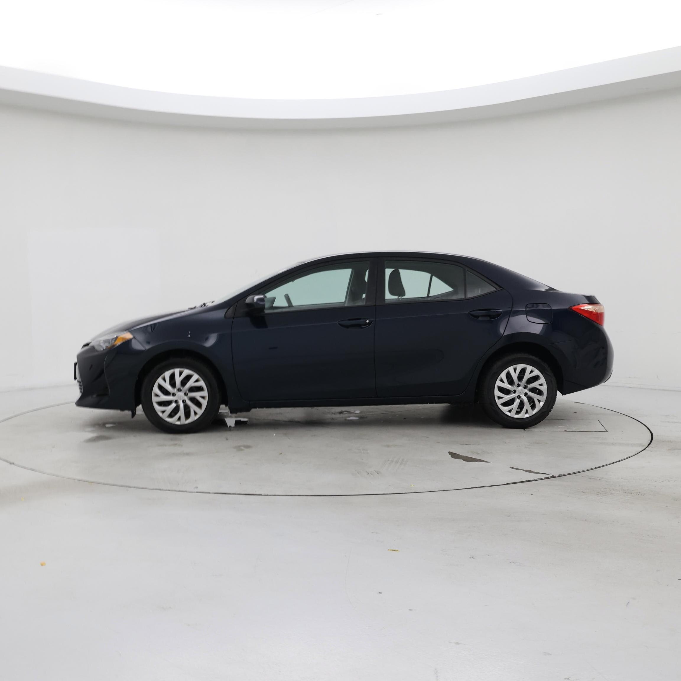 Thumbnail: 2019 Toyota Corolla - 3