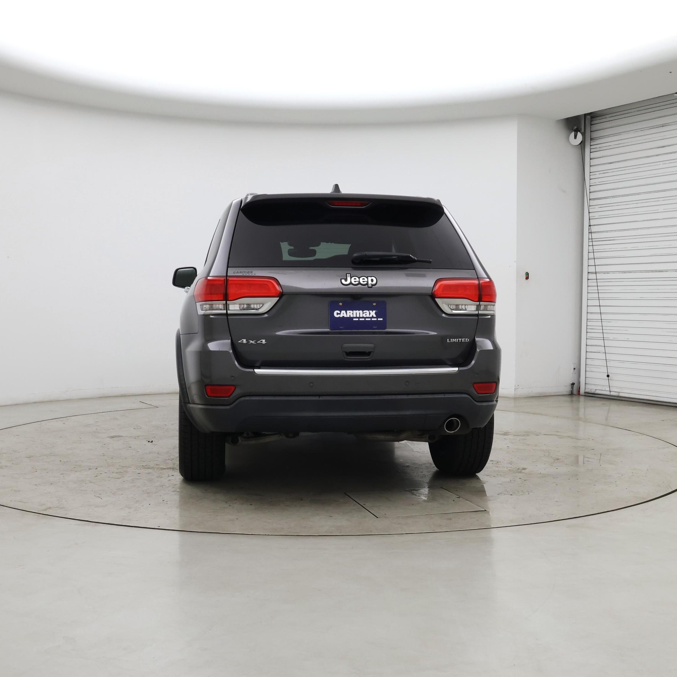 Thumbnail: 2017 Jeep Grand Cherokee - 6