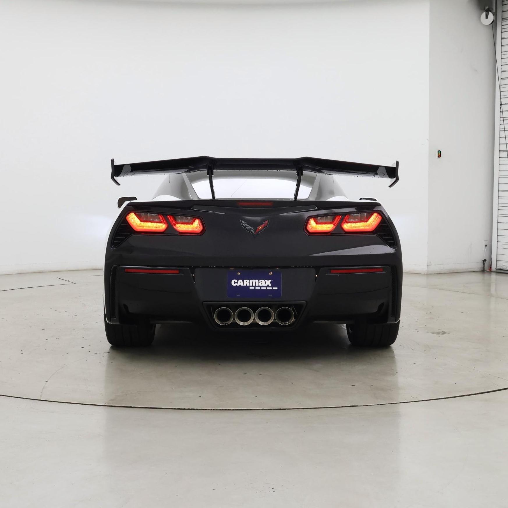 Thumbnail: 2017 Chevrolet Corvette - 6