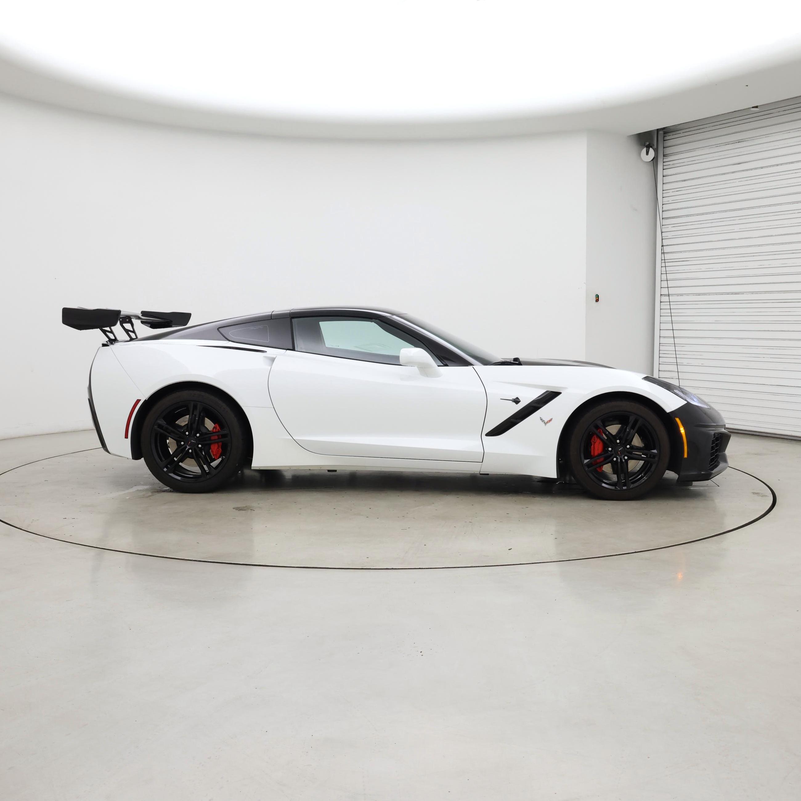 Thumbnail: 2017 Chevrolet Corvette - 7