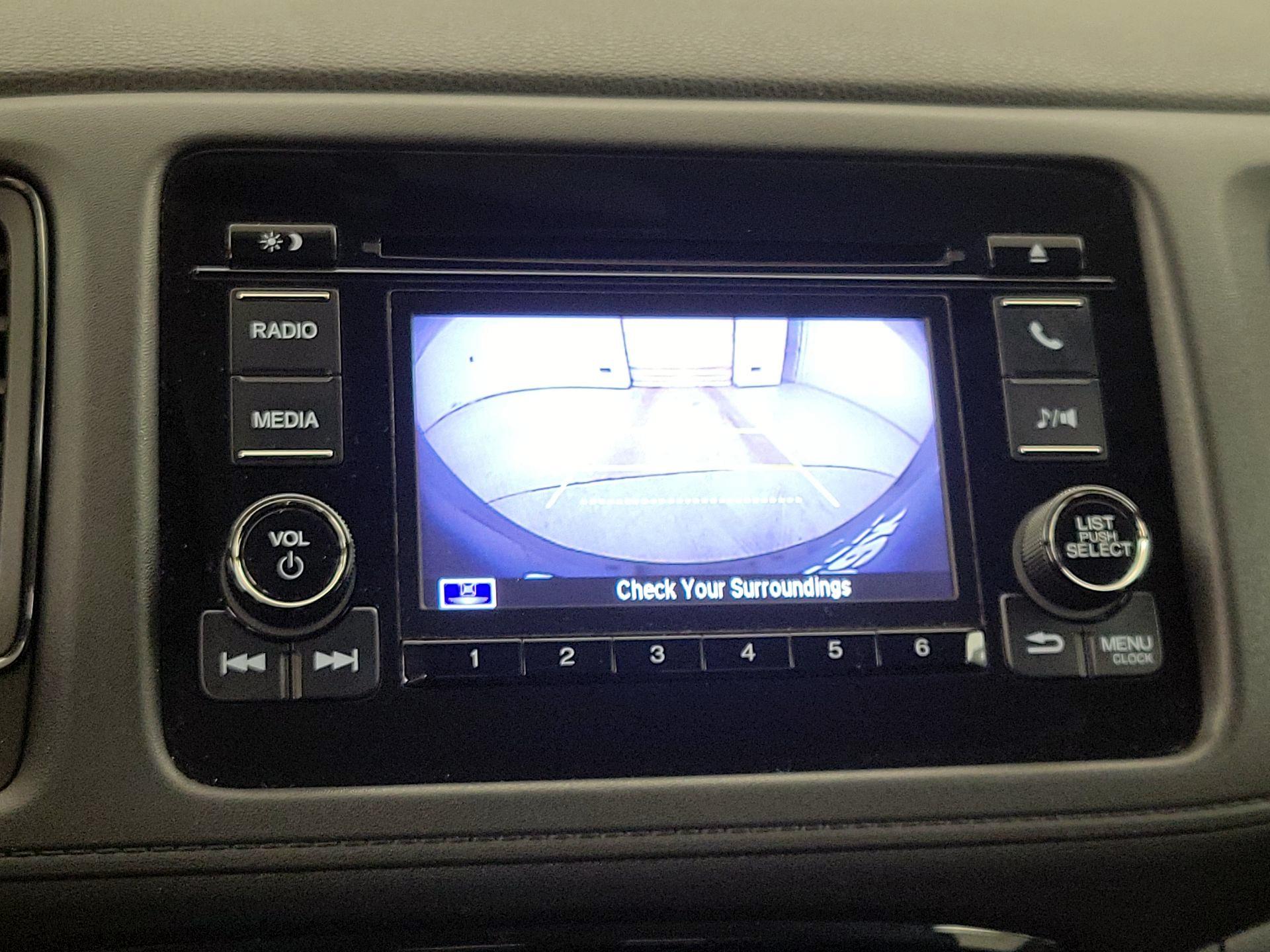 Thumbnail: 2020 Honda HR-V - 14