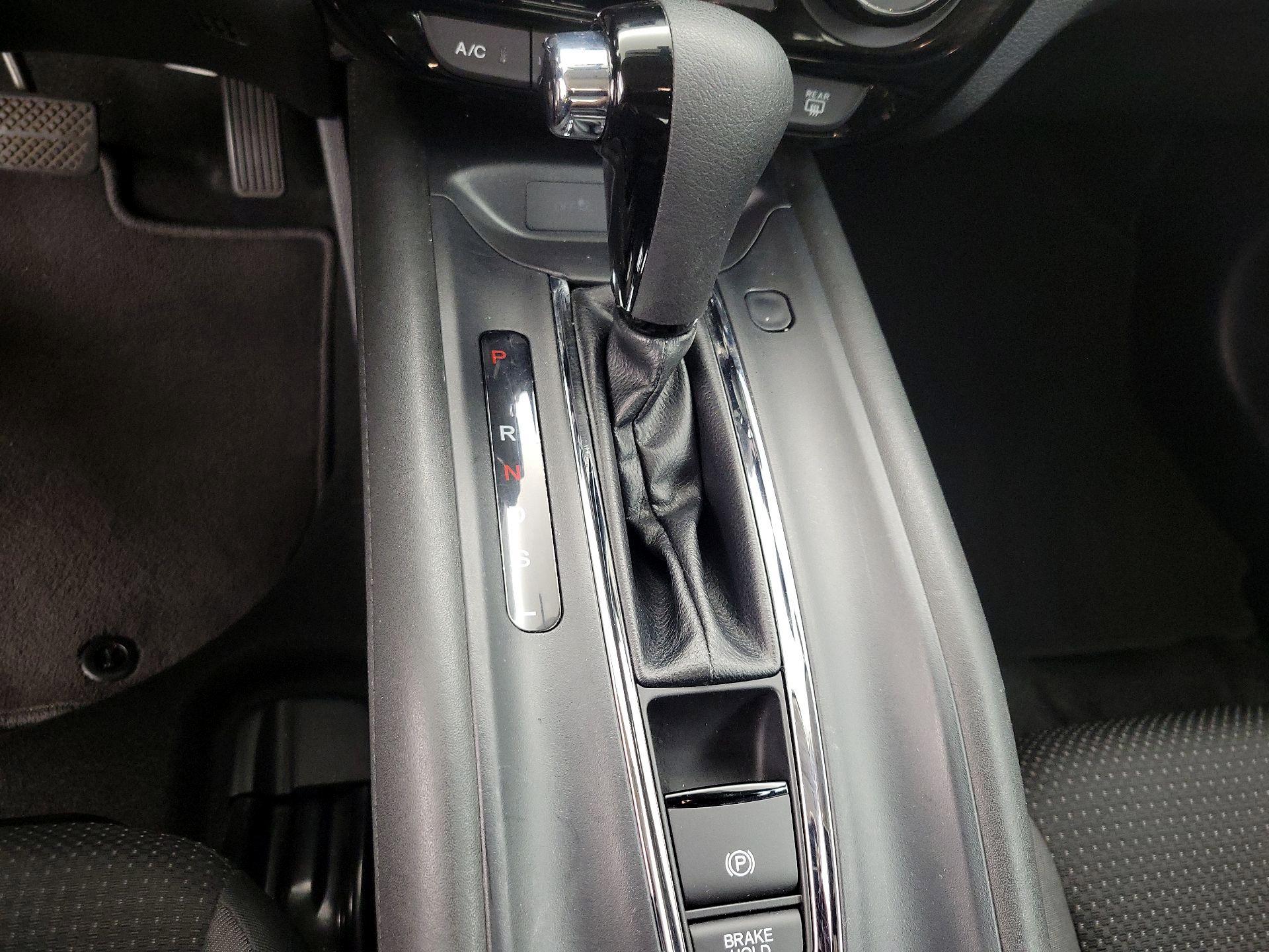 Thumbnail: 2020 Honda HR-V - 17