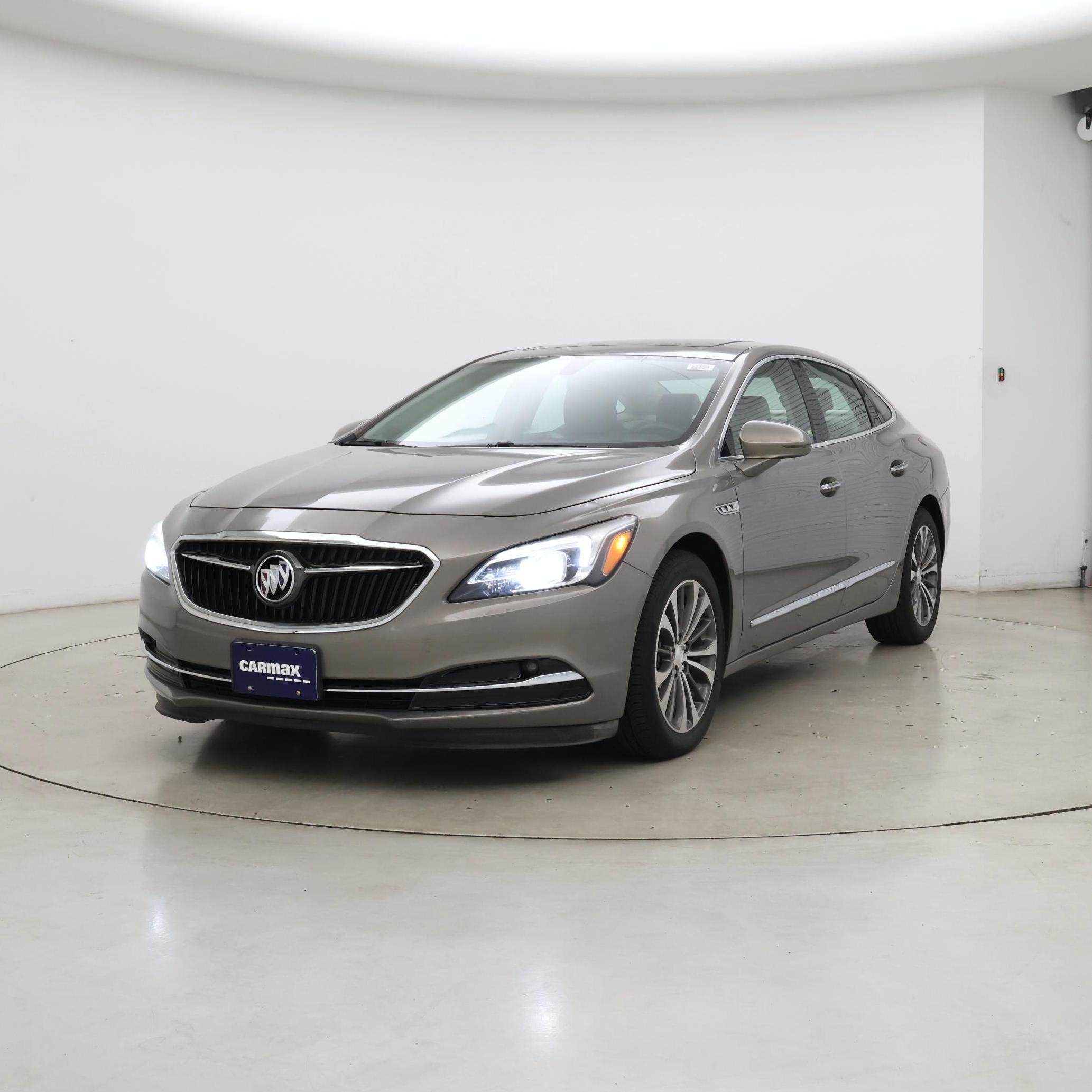 Thumbnail: 2017 Buick LaCrosse - 4