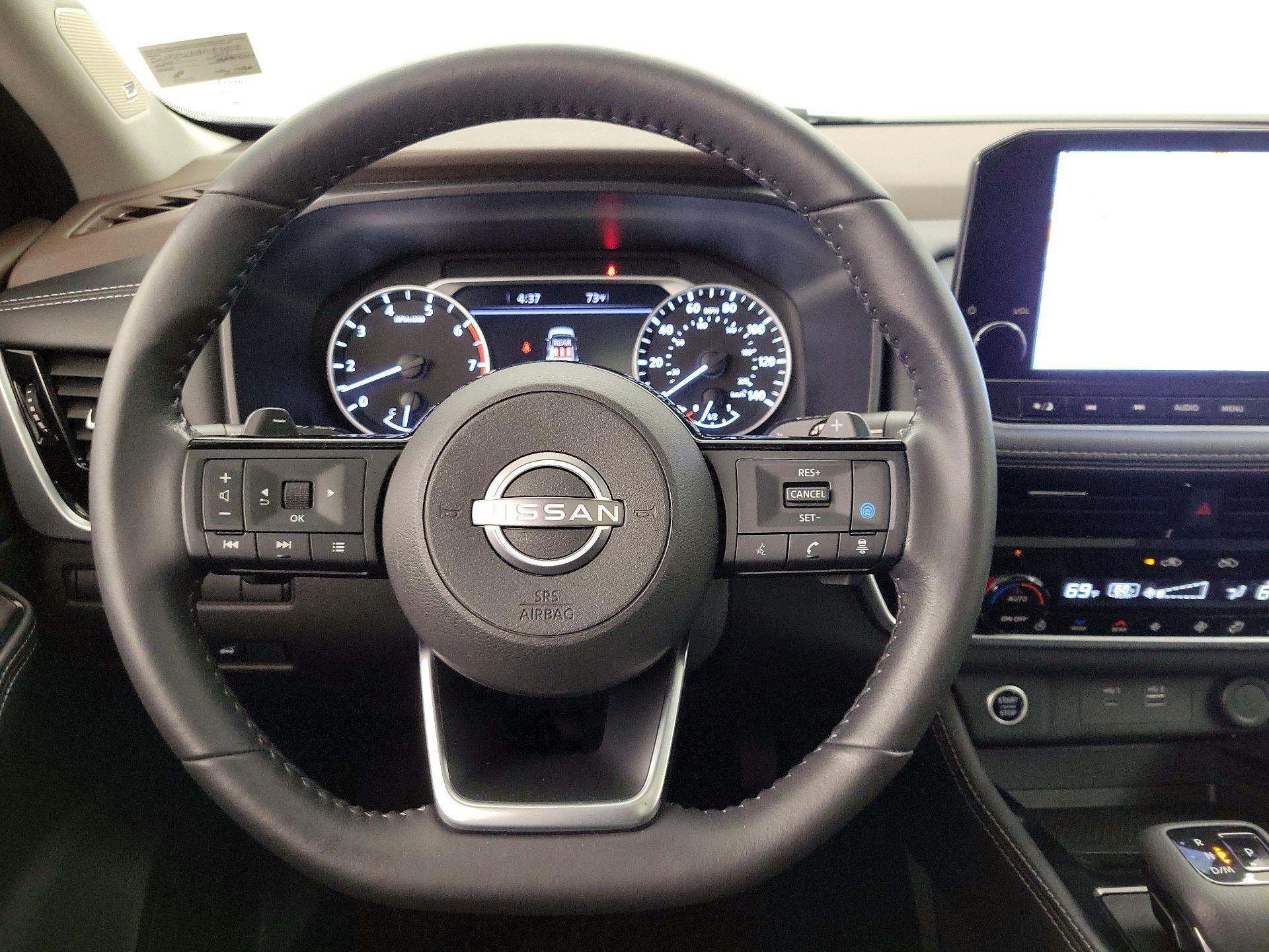 Thumbnail: 2023 Nissan Rogue - 10
