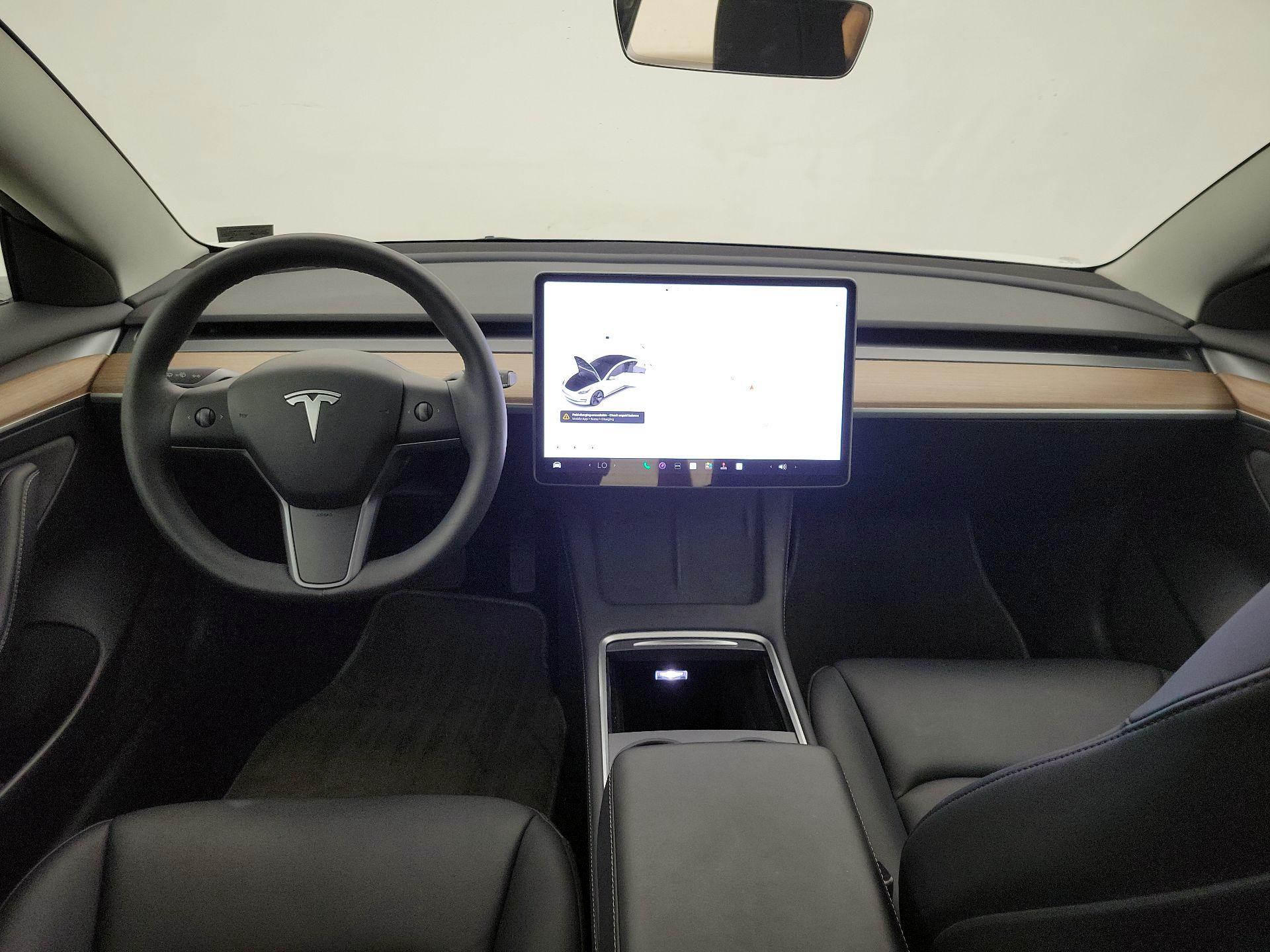 Thumbnail: 2023 Tesla Model 3 - 9
