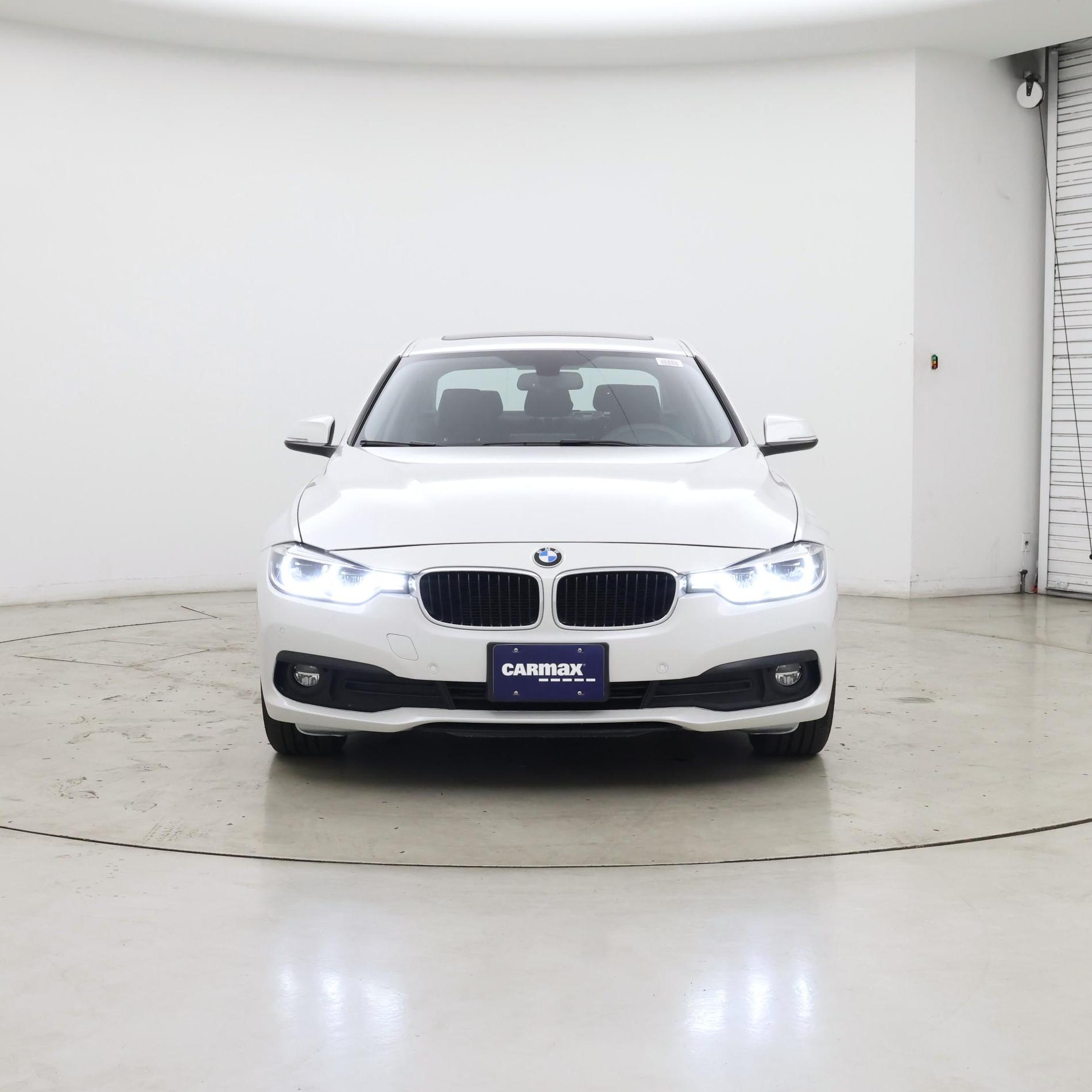 Thumbnail: 2018 BMW 3 Series - 5