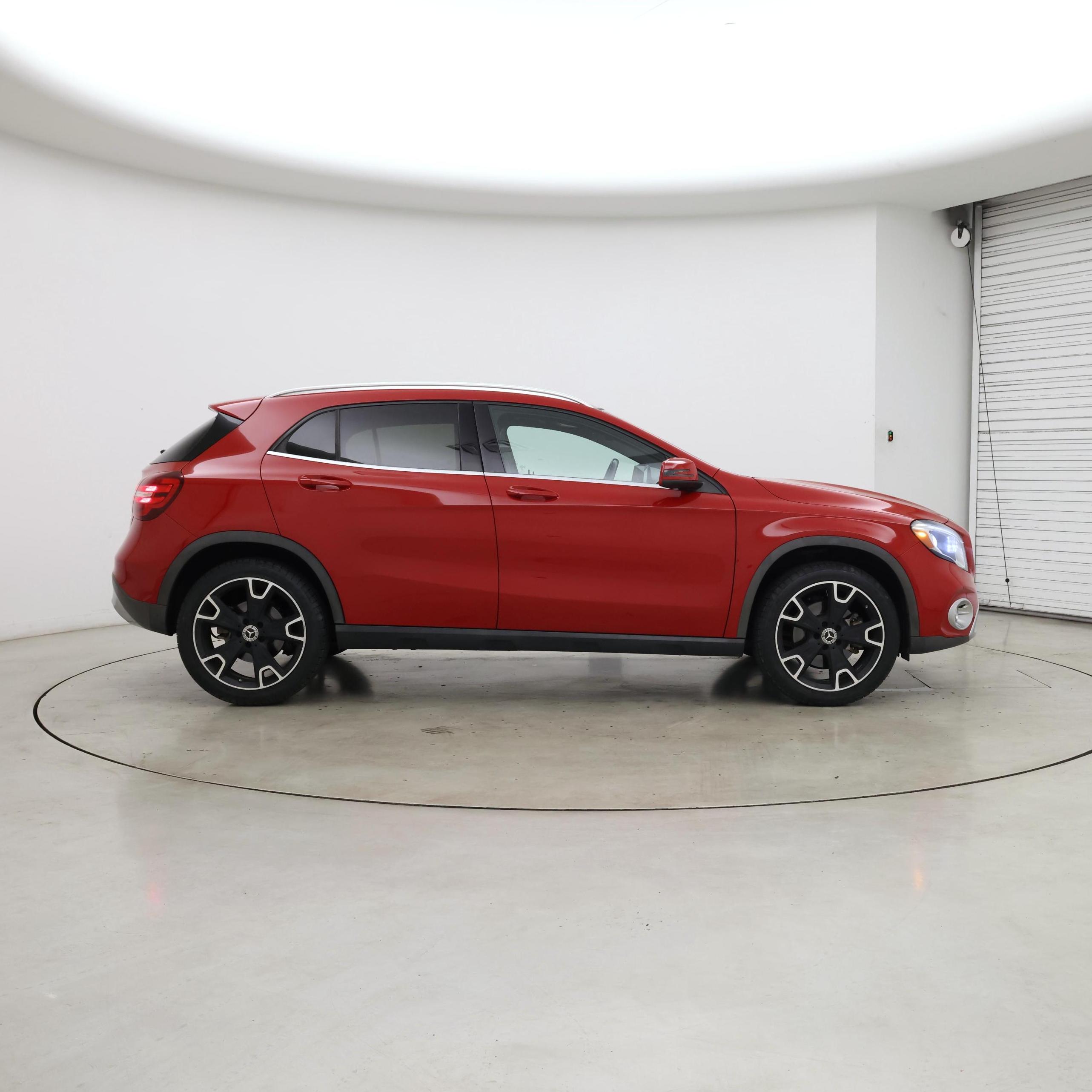 Thumbnail: 2019 Mercedes-Benz GLA - 7