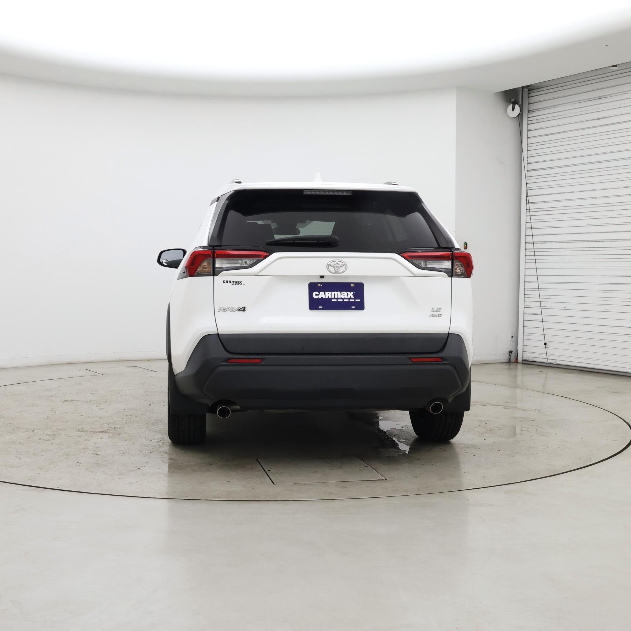 Thumbnail: 2019 Toyota RAV4 - 6