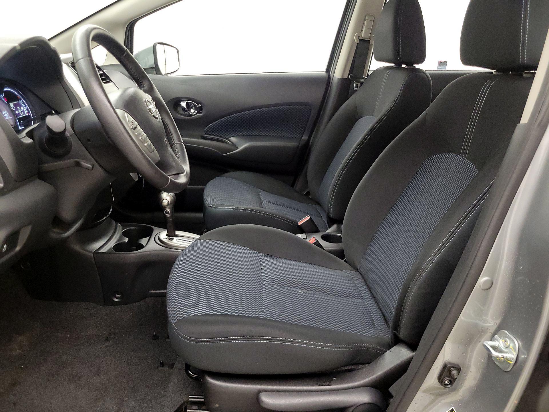 Thumbnail: 2015 Nissan Versa Note - 11