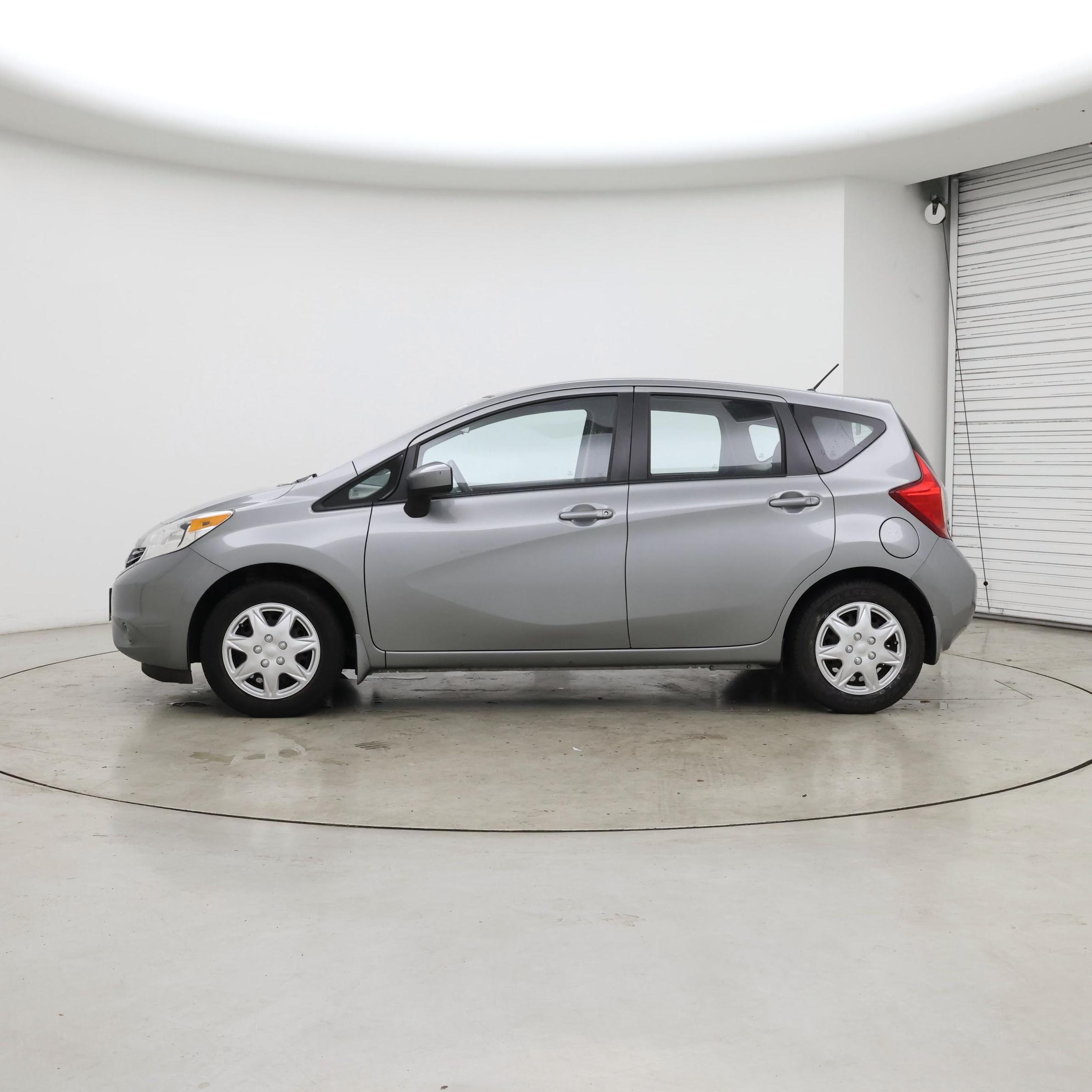 Thumbnail: 2015 Nissan Versa Note - 3