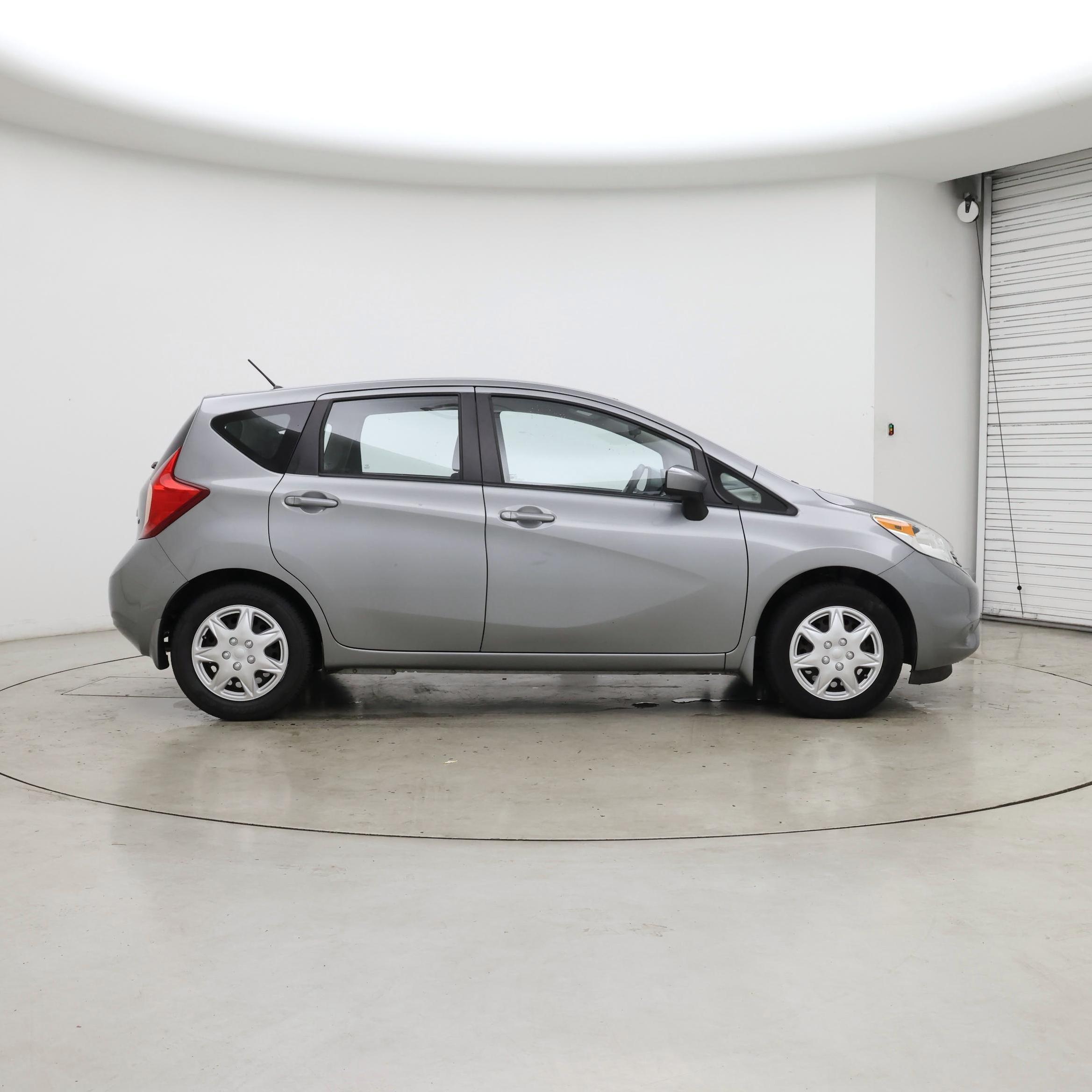 Thumbnail: 2015 Nissan Versa Note - 7