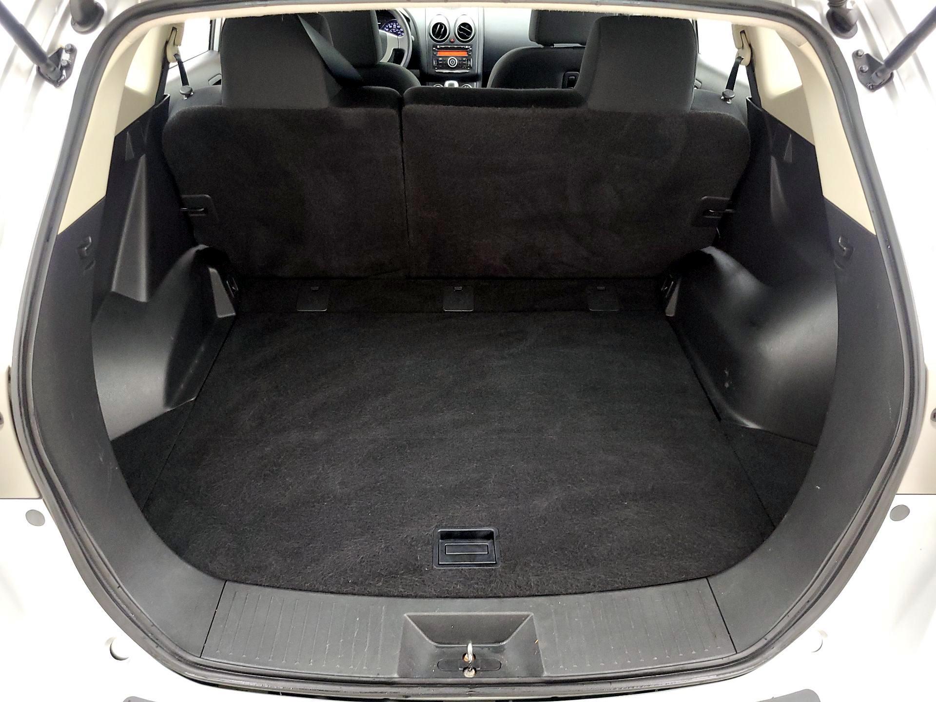 Thumbnail: 2014 Nissan Rogue - 19