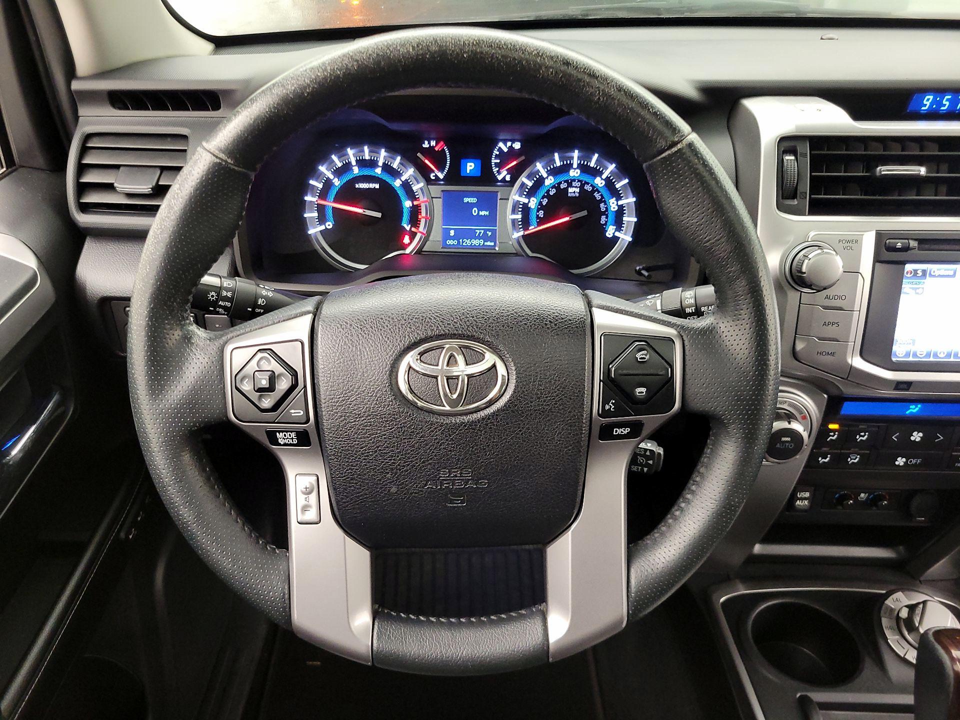 Thumbnail: 2016 Toyota 4Runner - 10