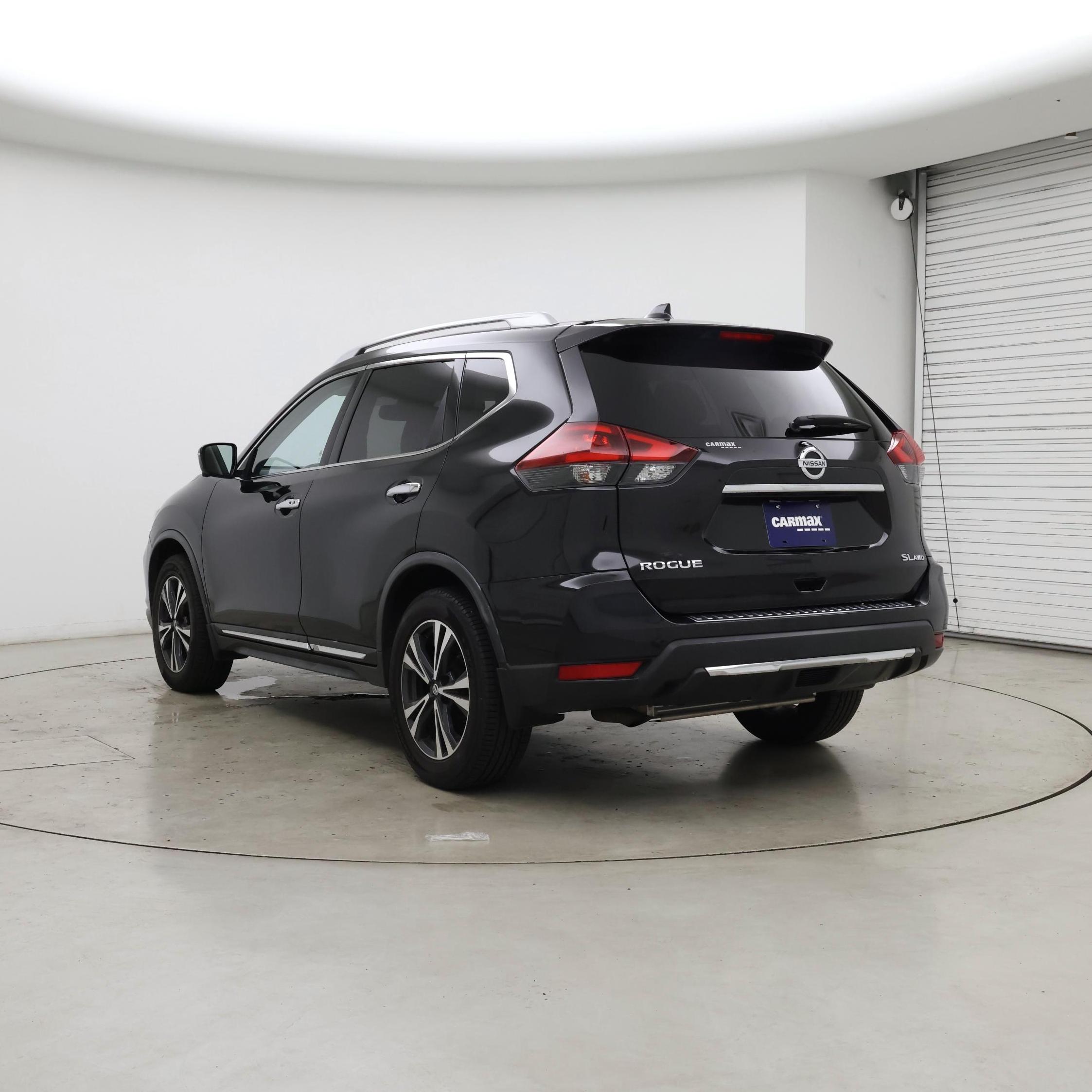 Thumbnail: 2018 Nissan Rogue - 2