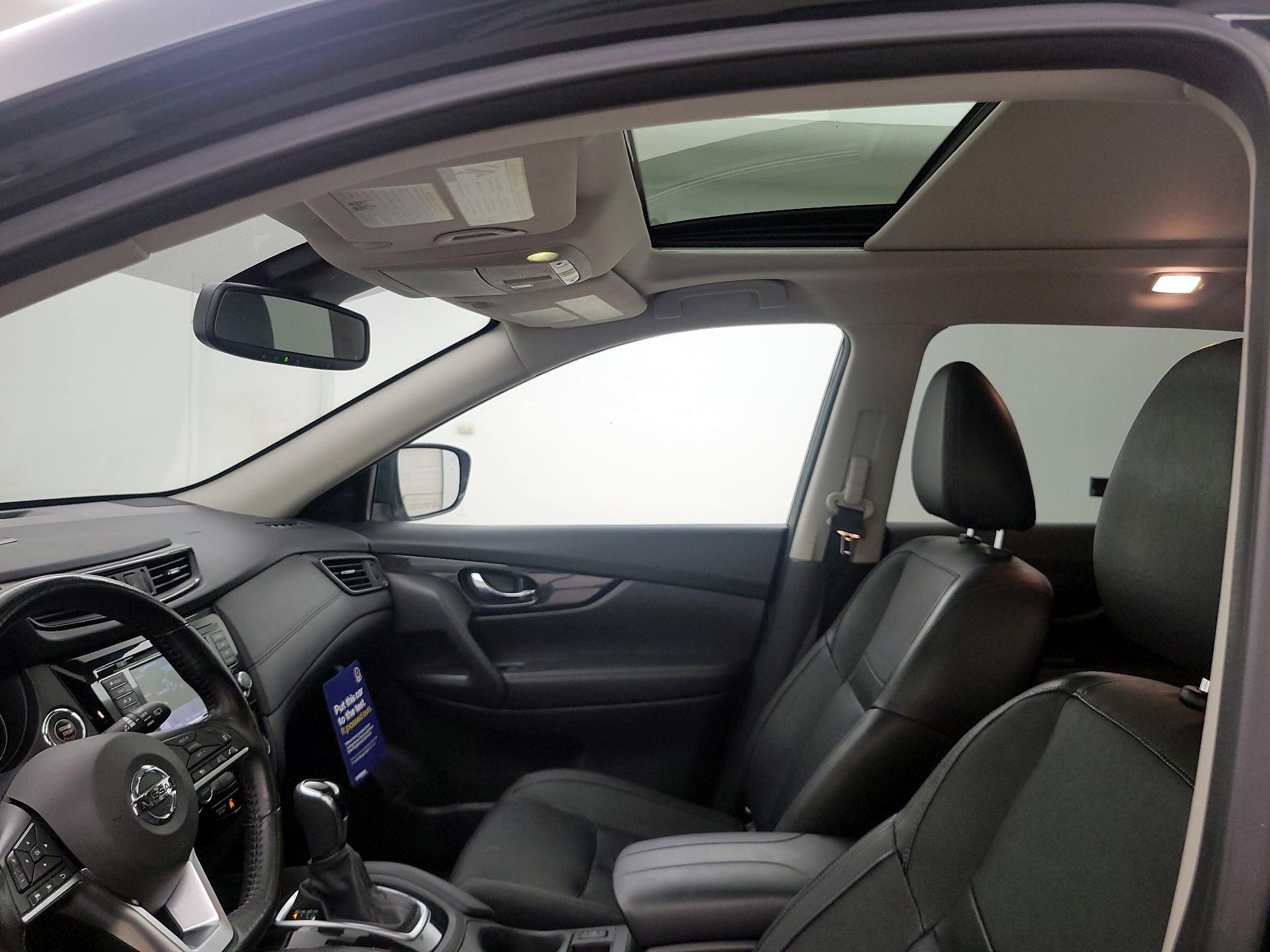 Thumbnail: 2018 Nissan Rogue - 20