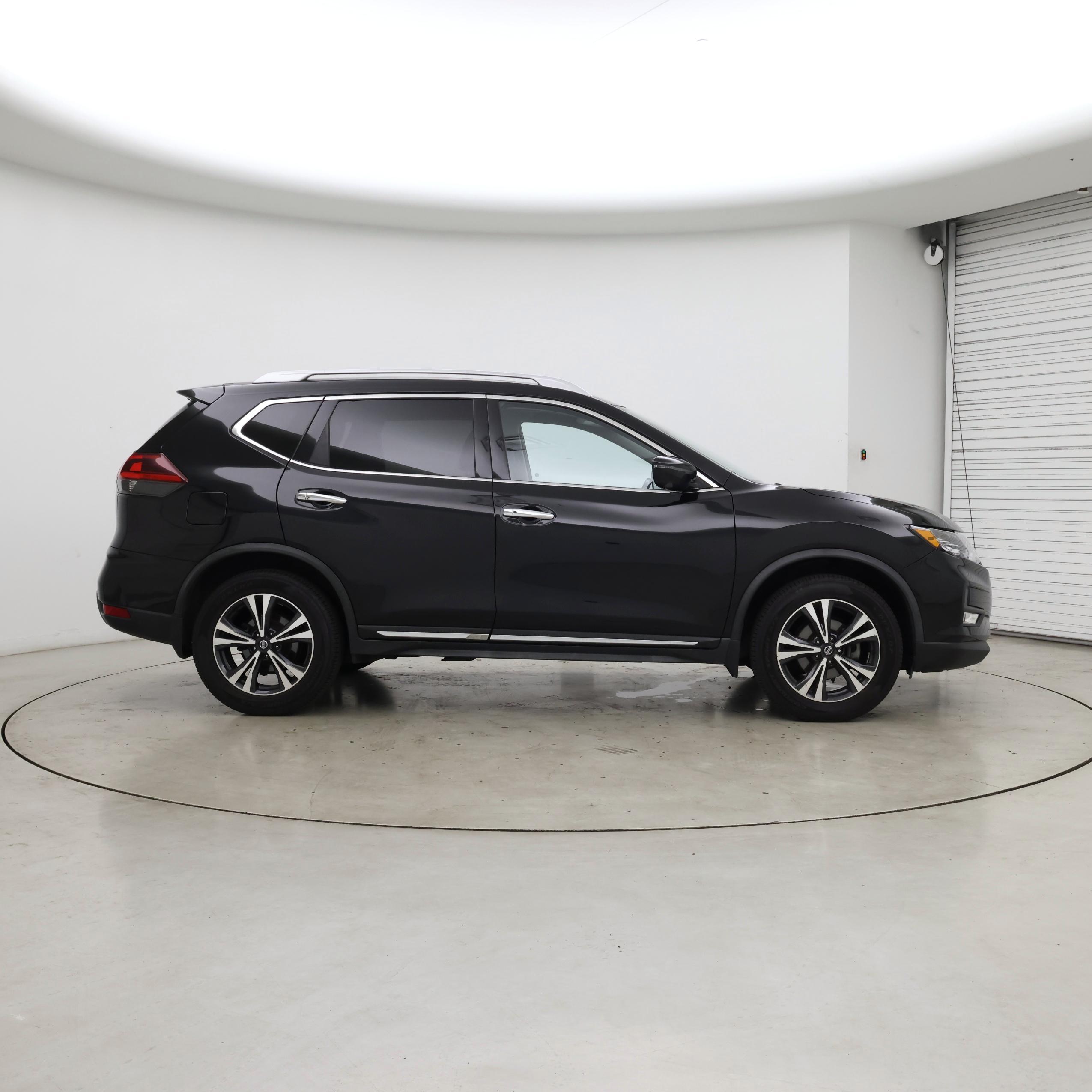 Thumbnail: 2018 Nissan Rogue - 7