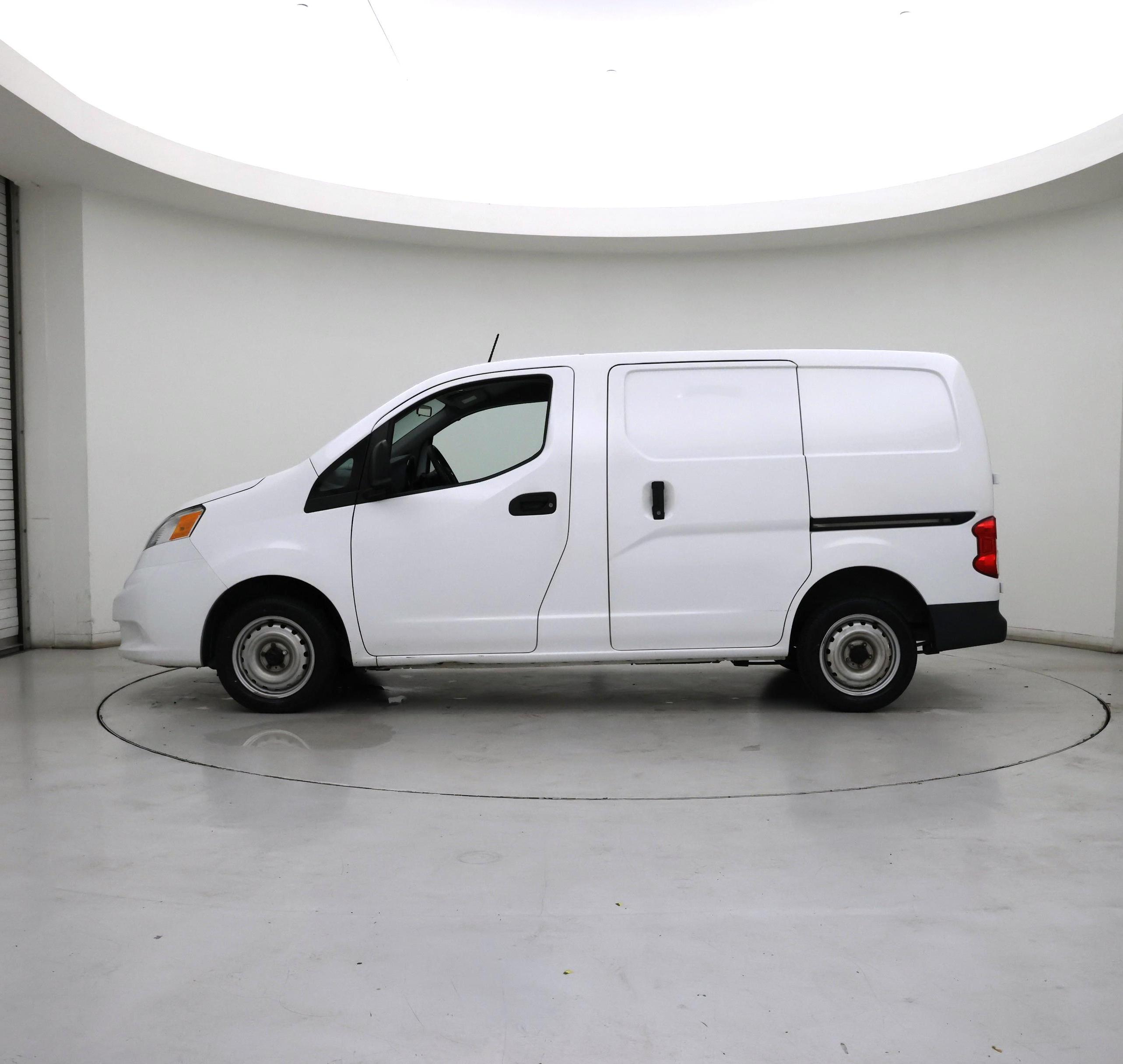 Thumbnail: 2020 Nissan NV200 - 3