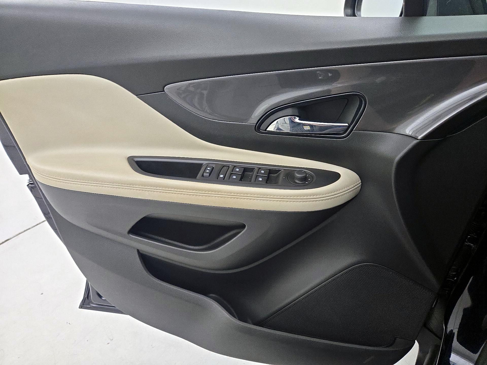 Thumbnail: 2022 Buick Encore - 12