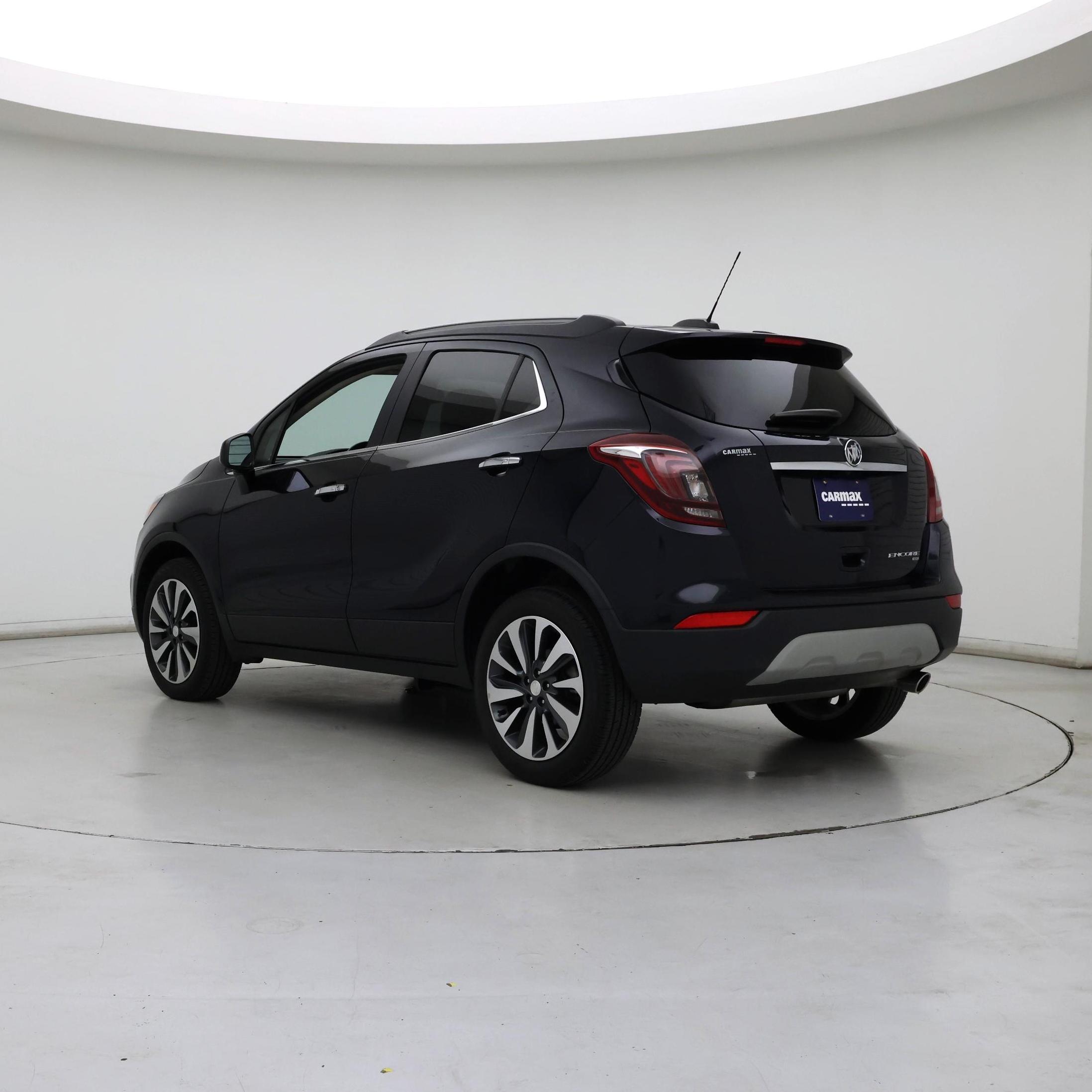 Thumbnail: 2022 Buick Encore - 2