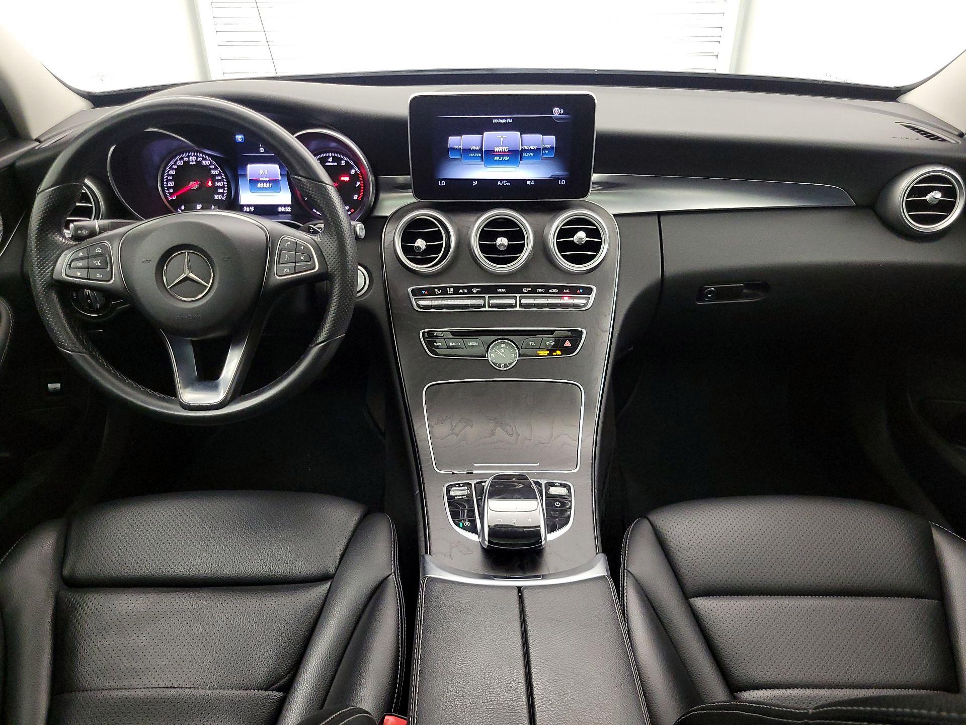 Thumbnail: 2015 Mercedes-Benz C-Class - 9