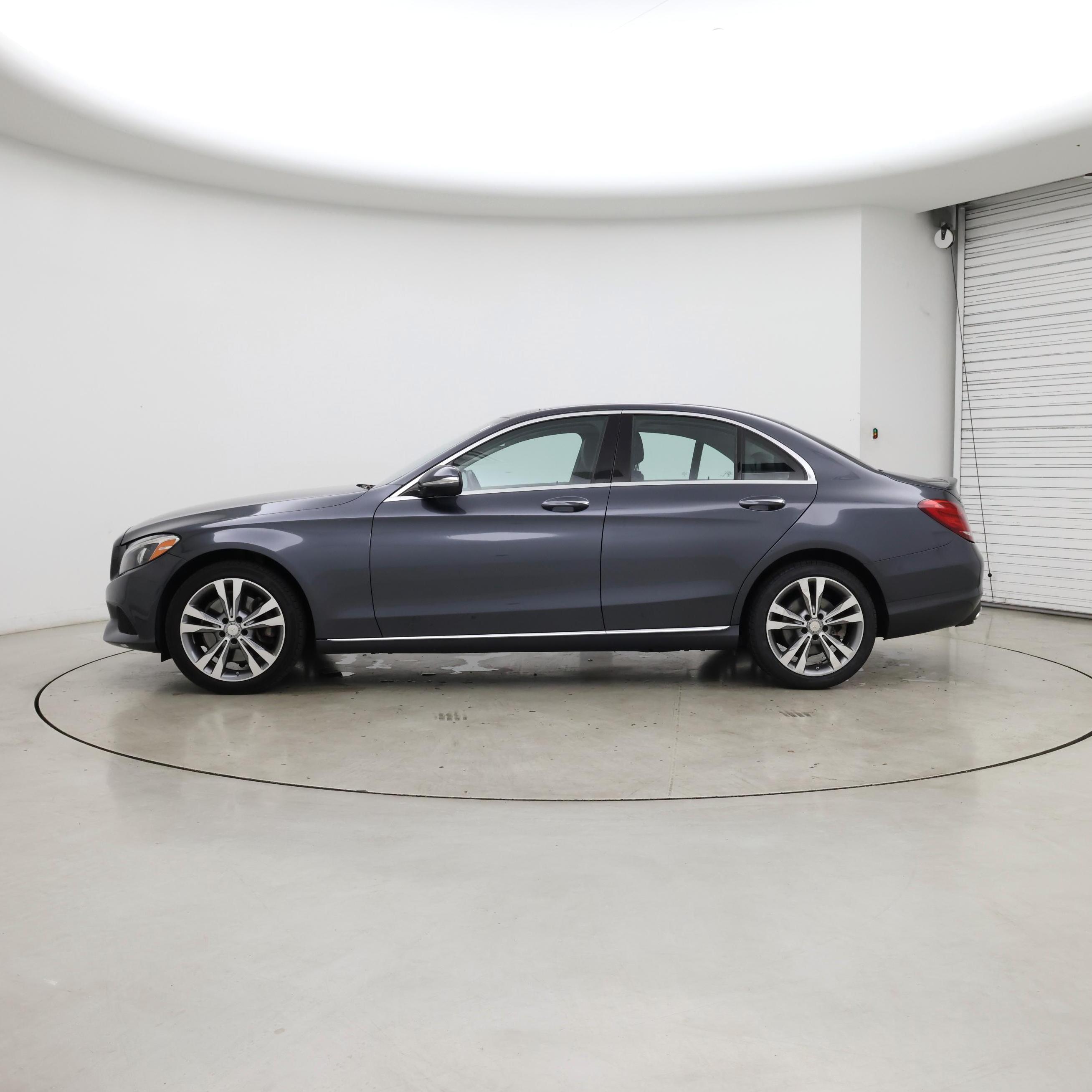 Thumbnail: 2015 Mercedes-Benz C-Class - 3