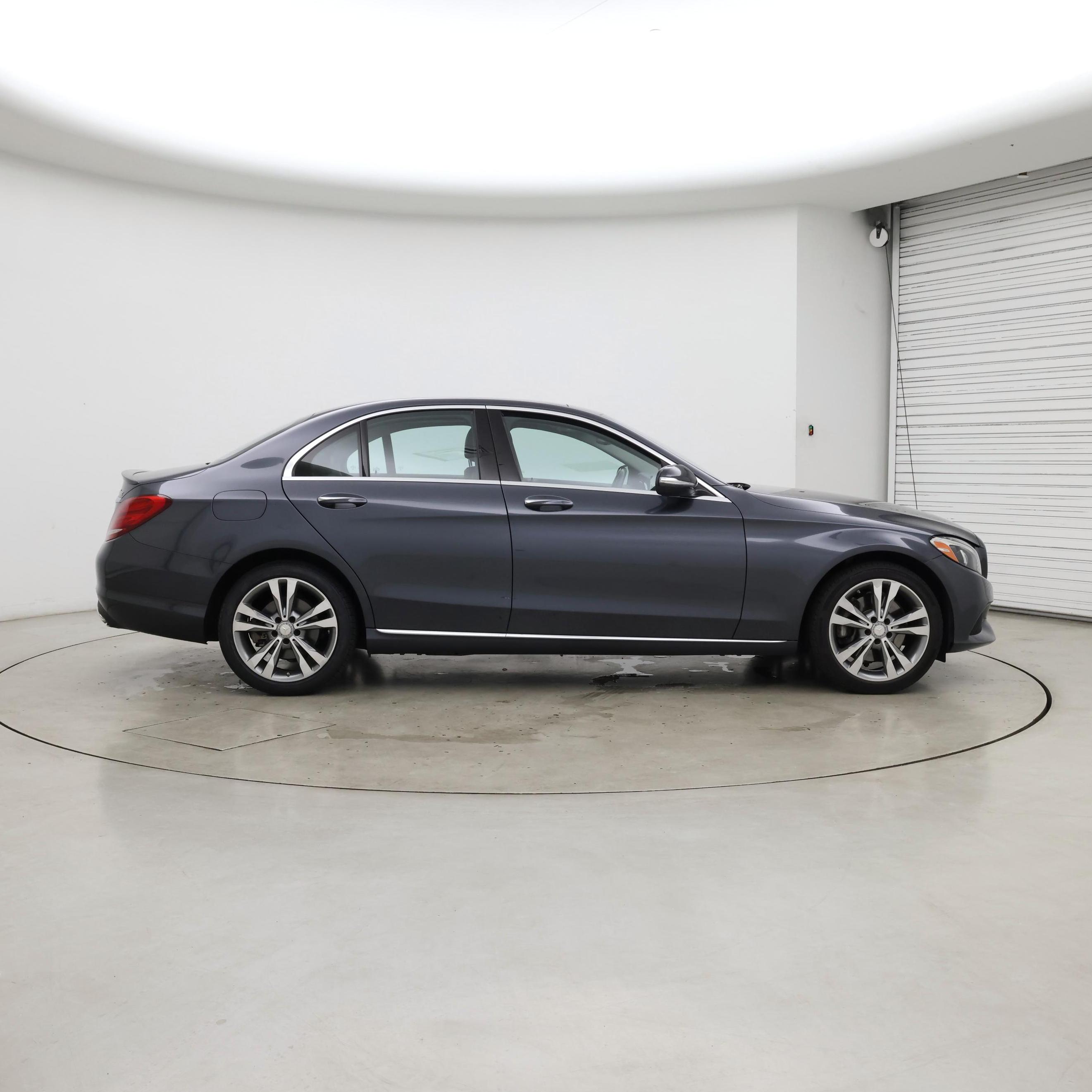 Thumbnail: 2015 Mercedes-Benz C-Class - 7