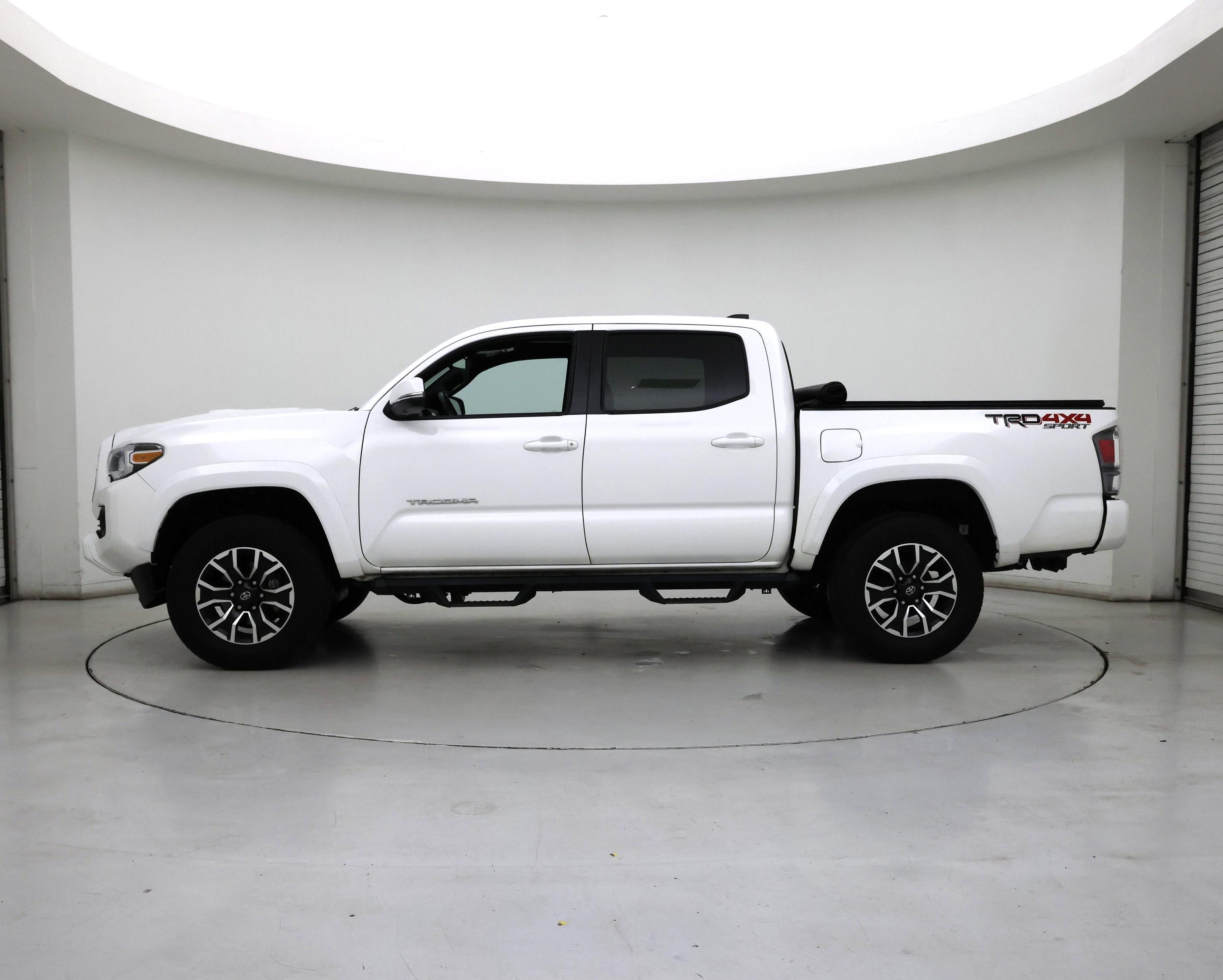 Thumbnail: 2023 Toyota Tacoma - 3