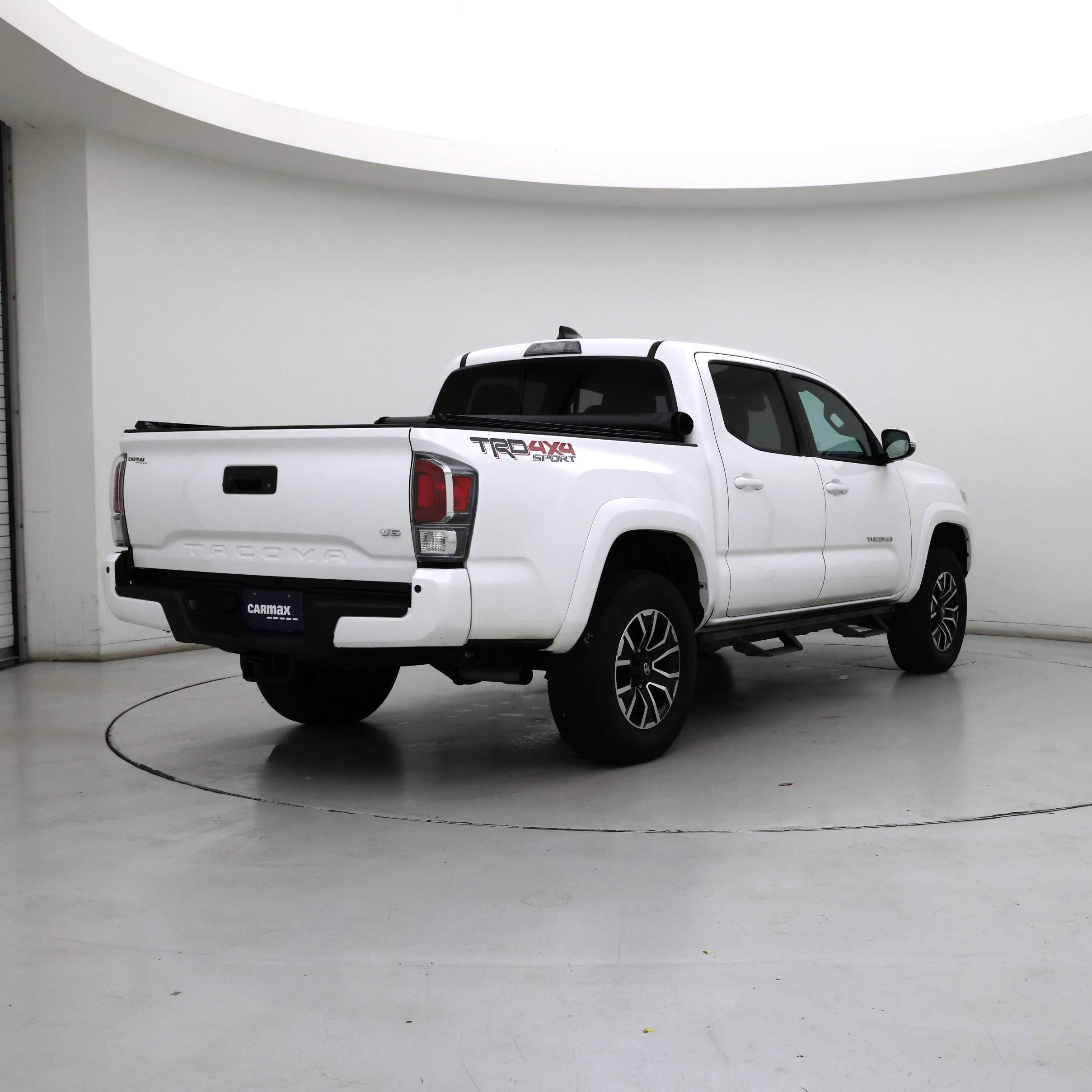 Thumbnail: 2023 Toyota Tacoma - 8