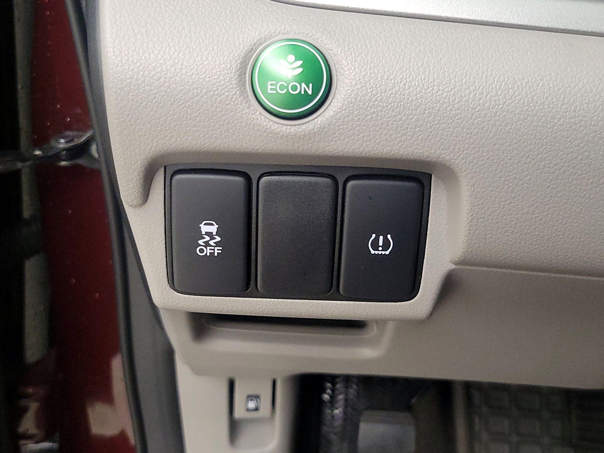 Thumbnail: 2014 Honda CR-V - 13