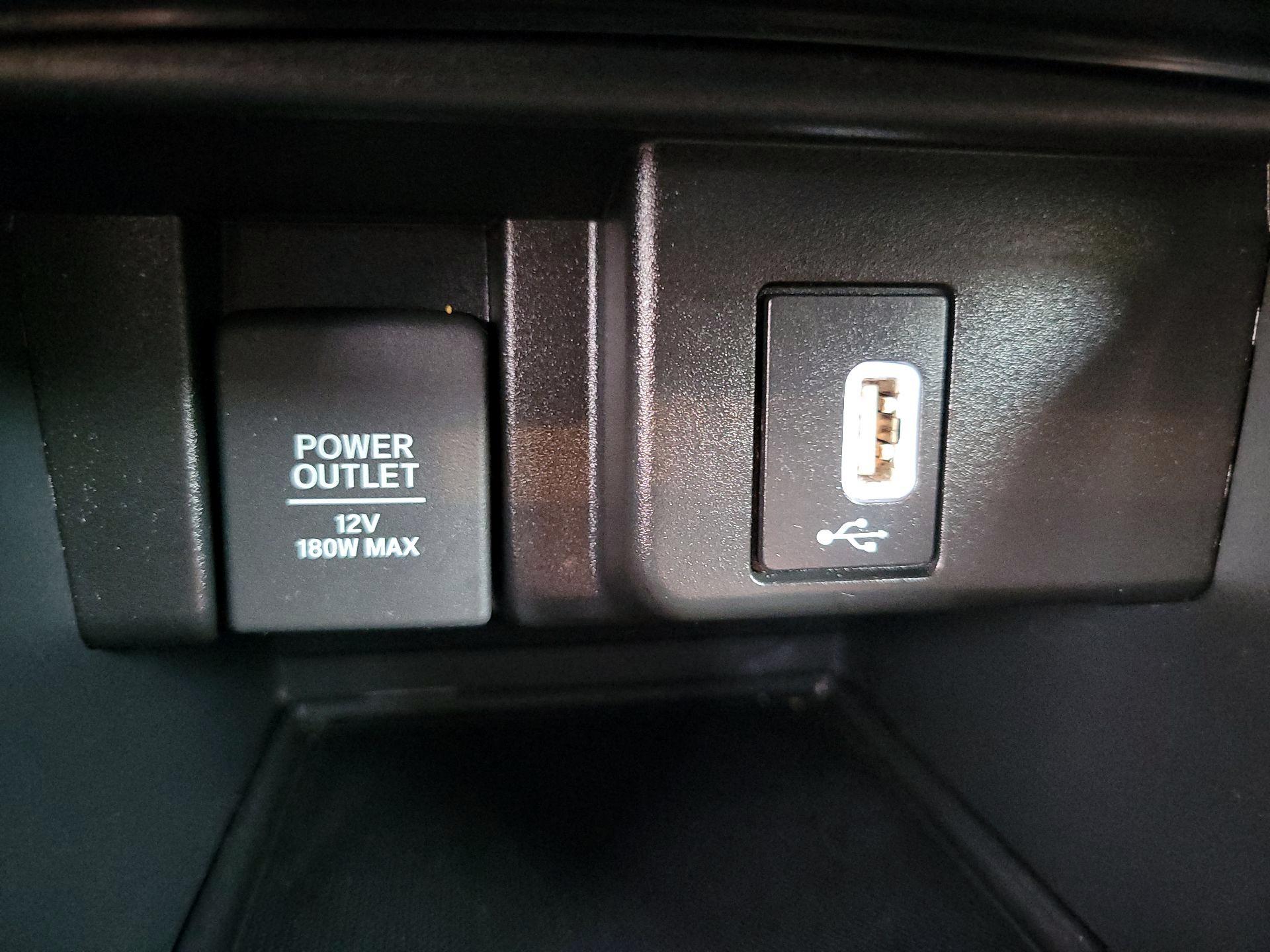 Thumbnail: 2019 Honda Accord - 16