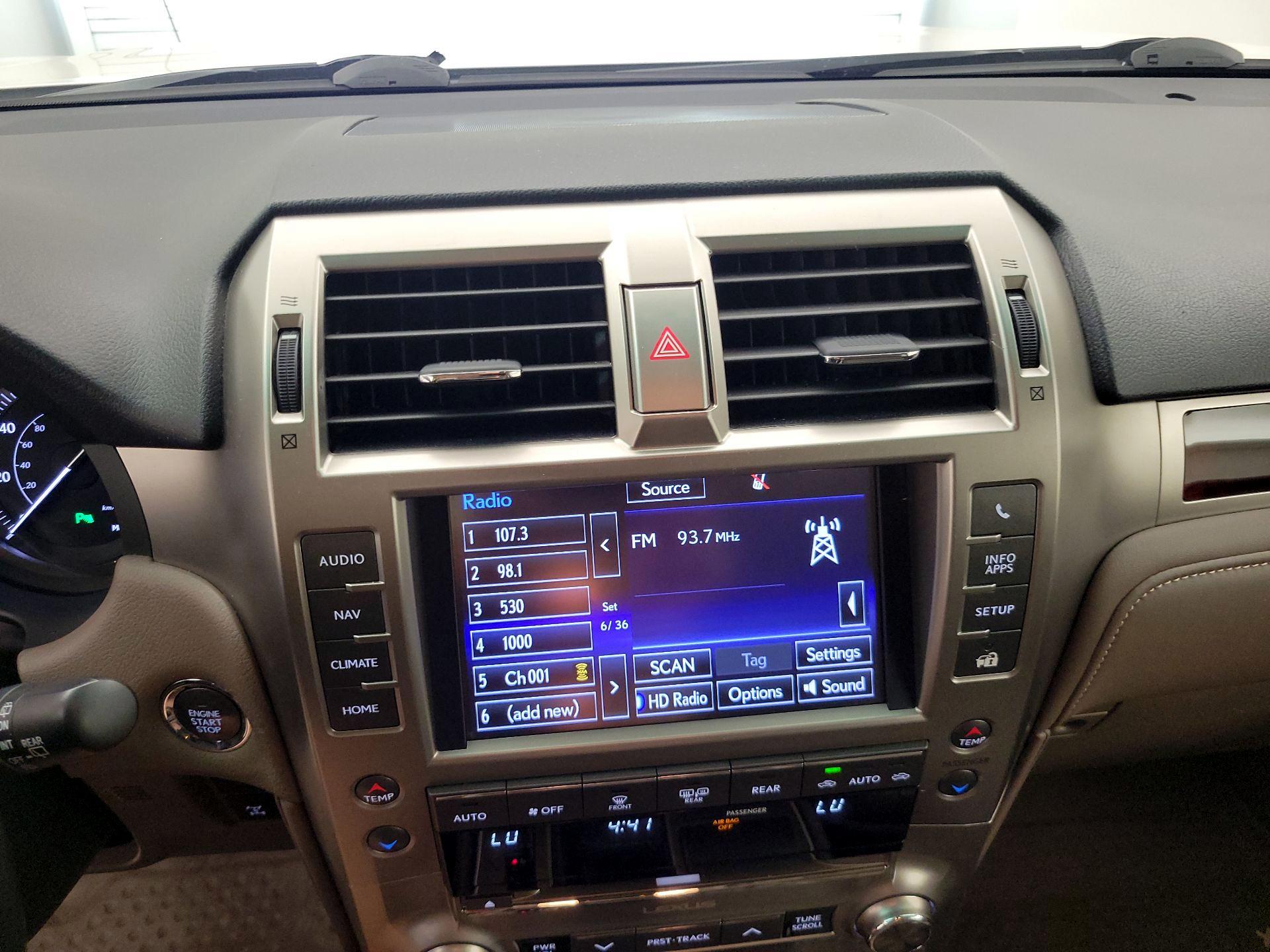 Thumbnail: 2017 Lexus GX - 16