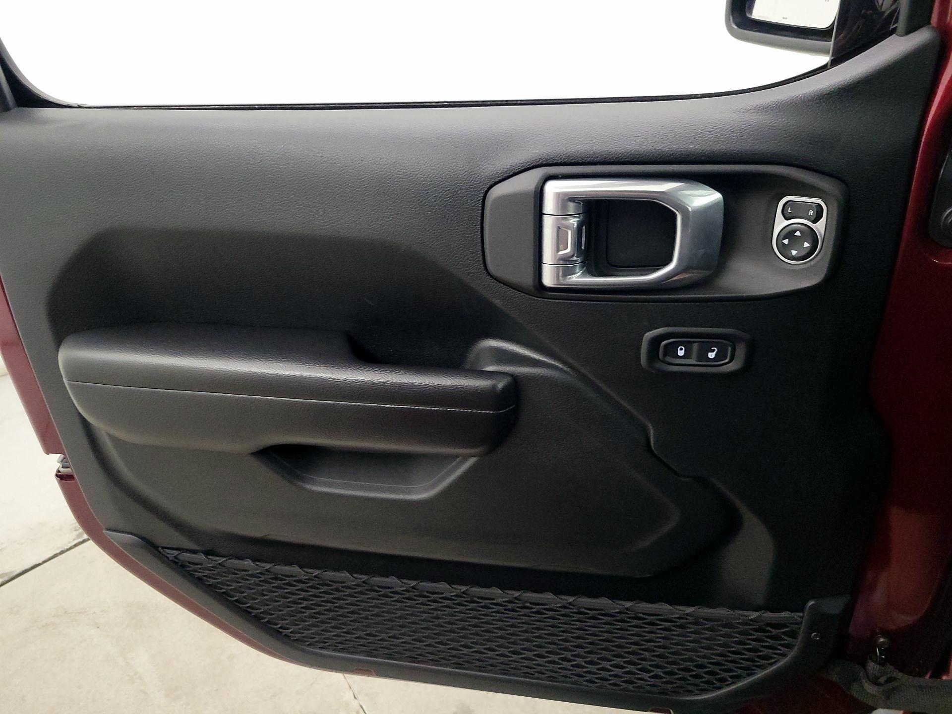 Thumbnail: 2021 Jeep Wrangler - 12