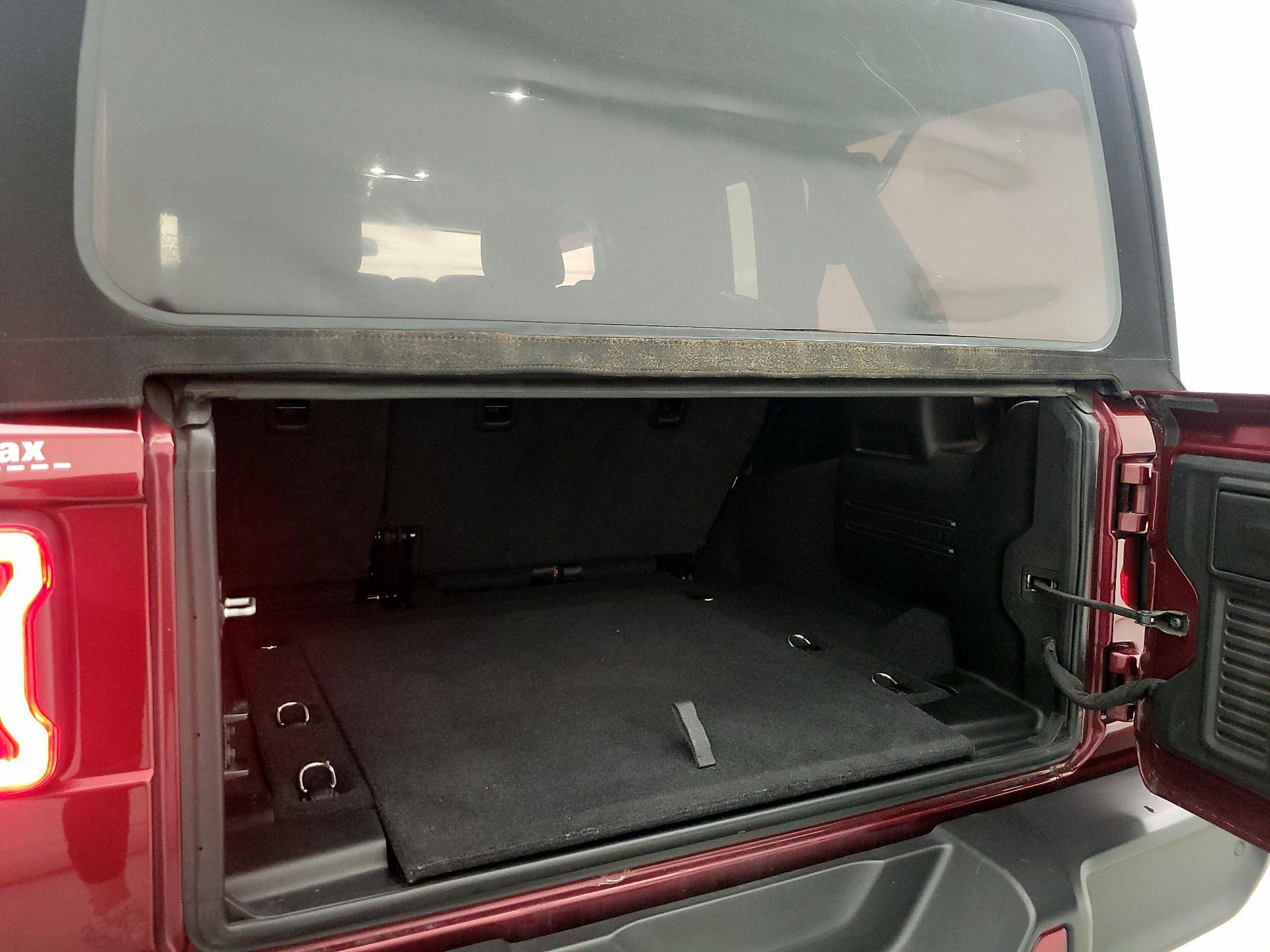 Thumbnail: 2021 Jeep Wrangler - 20