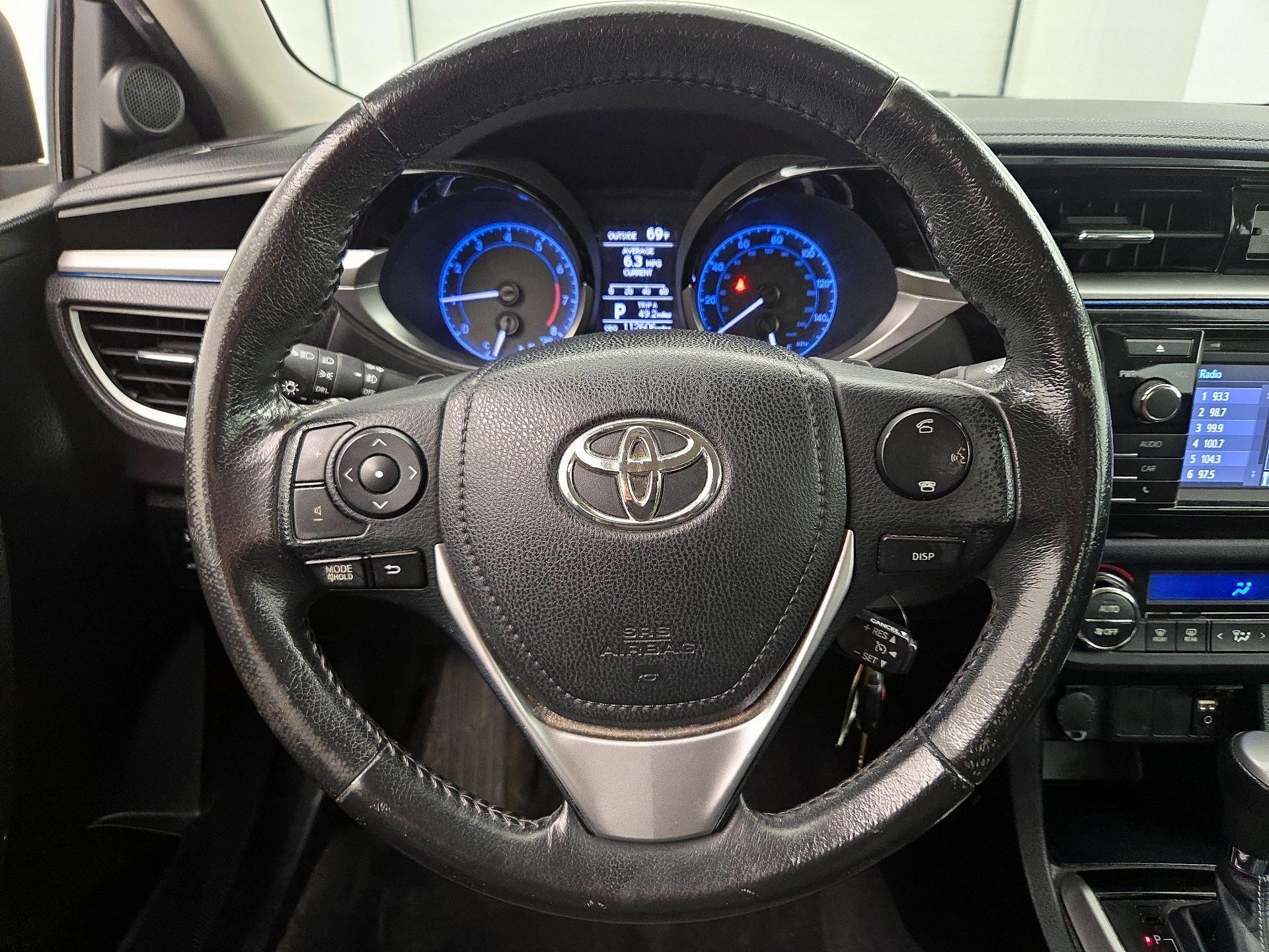 Thumbnail: 2014 Toyota Corolla - 10