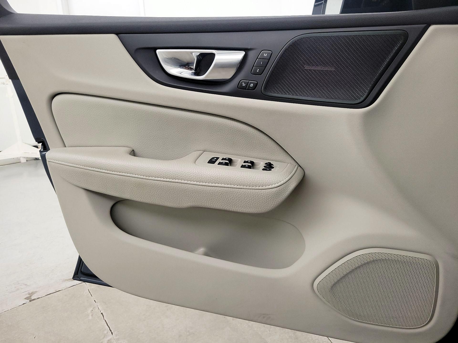 Thumbnail: 2021 Volvo S60 - 12