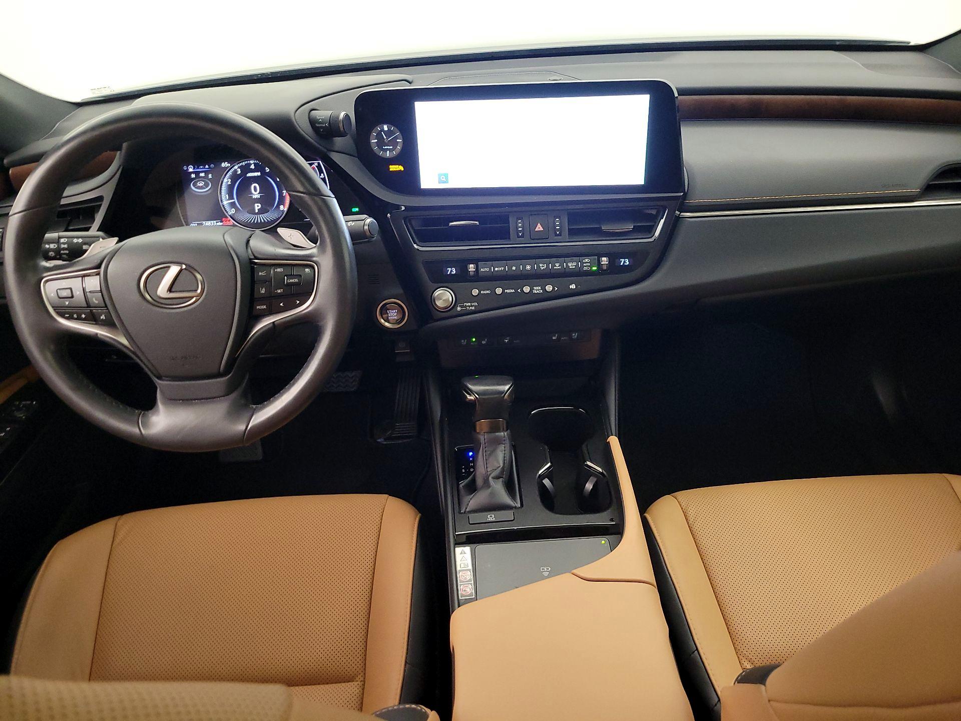 Thumbnail: 2023 Lexus ES - 9