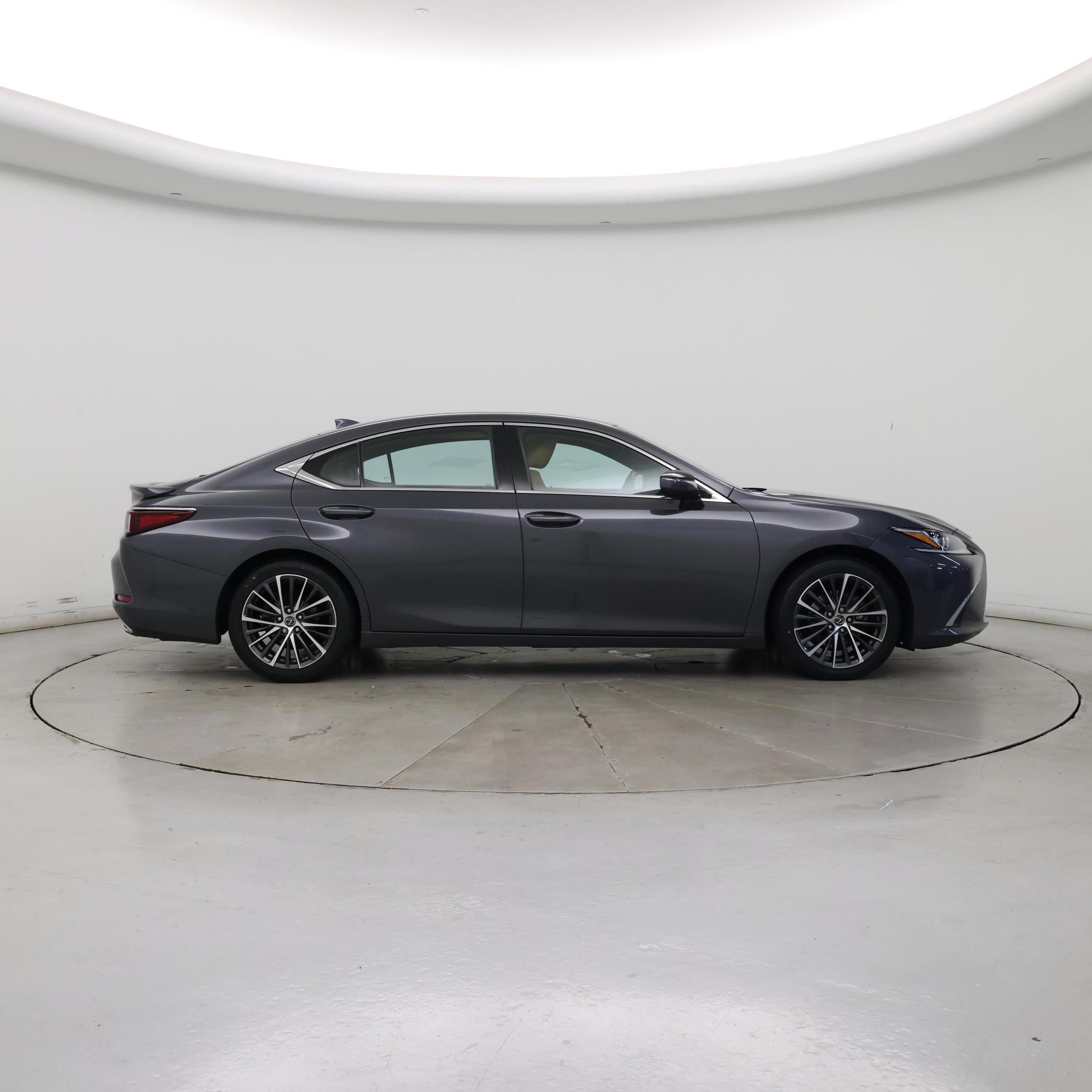 Thumbnail: 2023 Lexus ES - 7