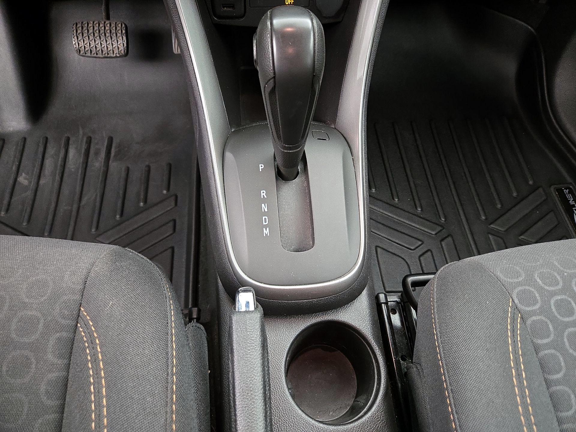 Thumbnail: 2019 Chevrolet Trax - 17
