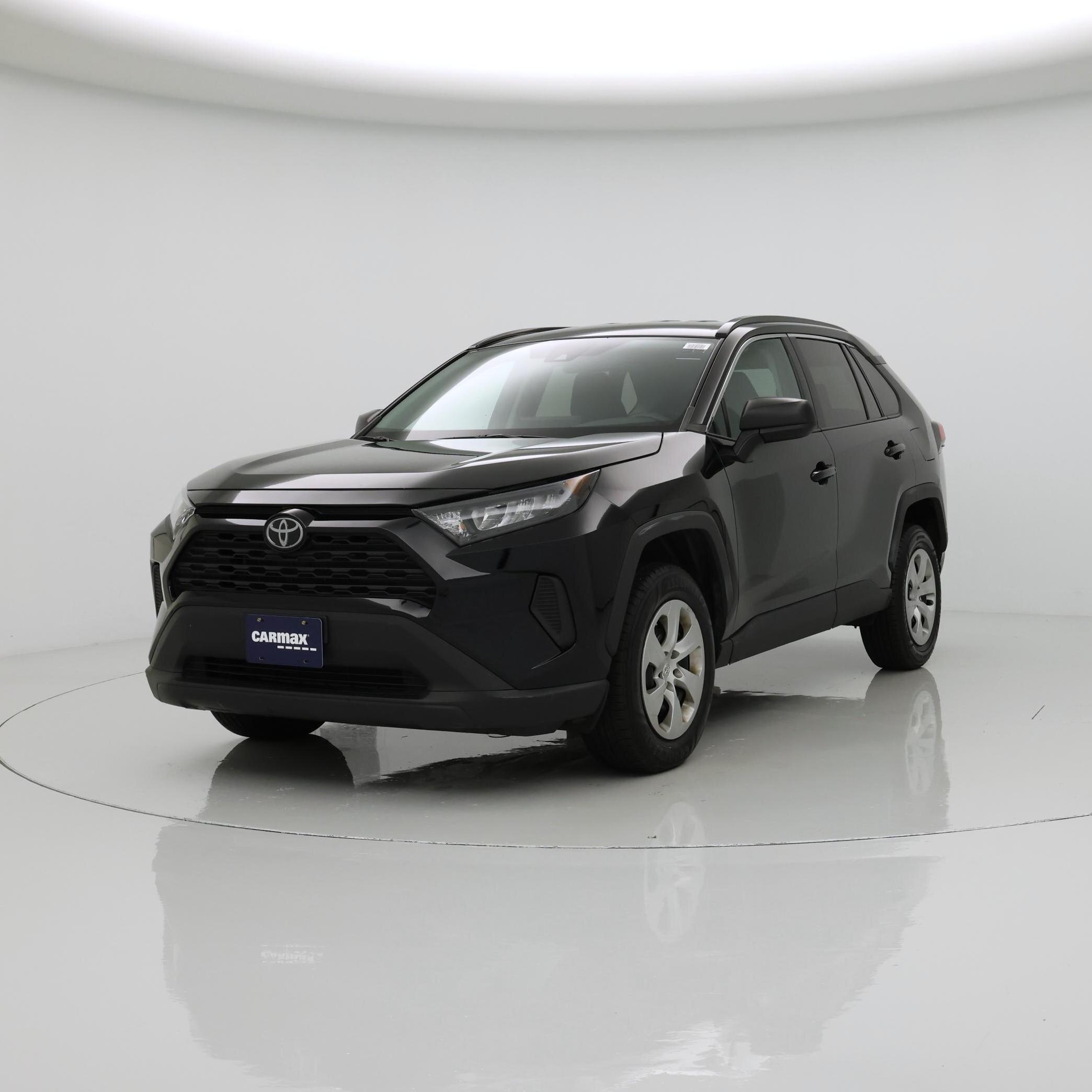 Thumbnail: 2019 Toyota RAV4 - 4