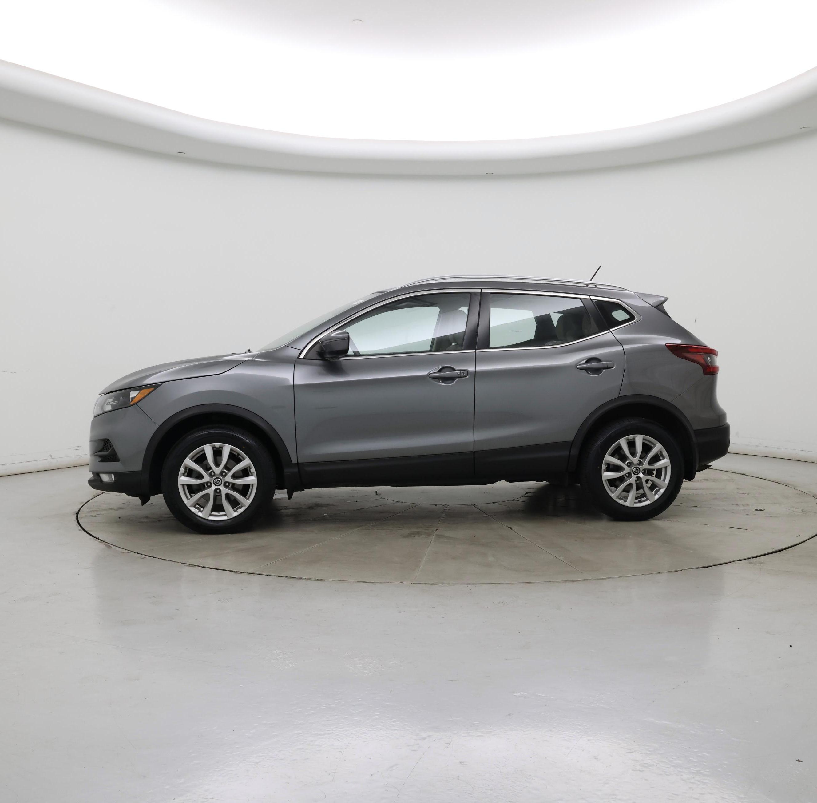 Thumbnail: 2020 Nissan Rogue Sport - 3