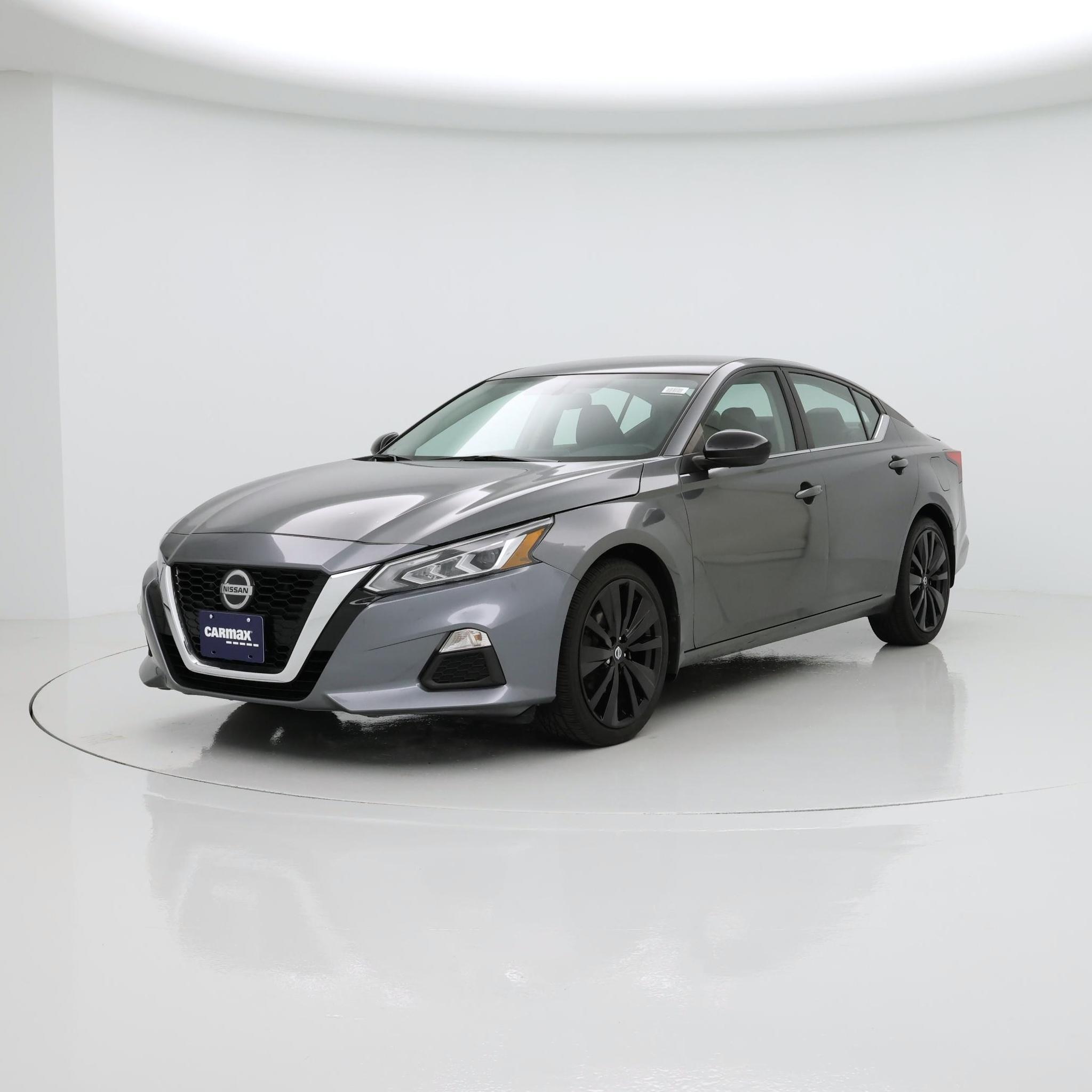 Thumbnail: 2019 Nissan Altima - 4