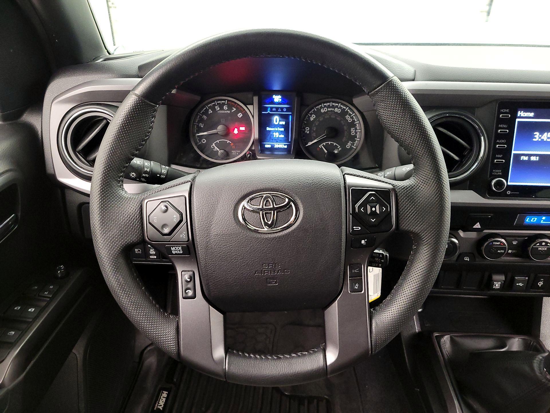 Thumbnail: 2022 Toyota Tacoma - 10