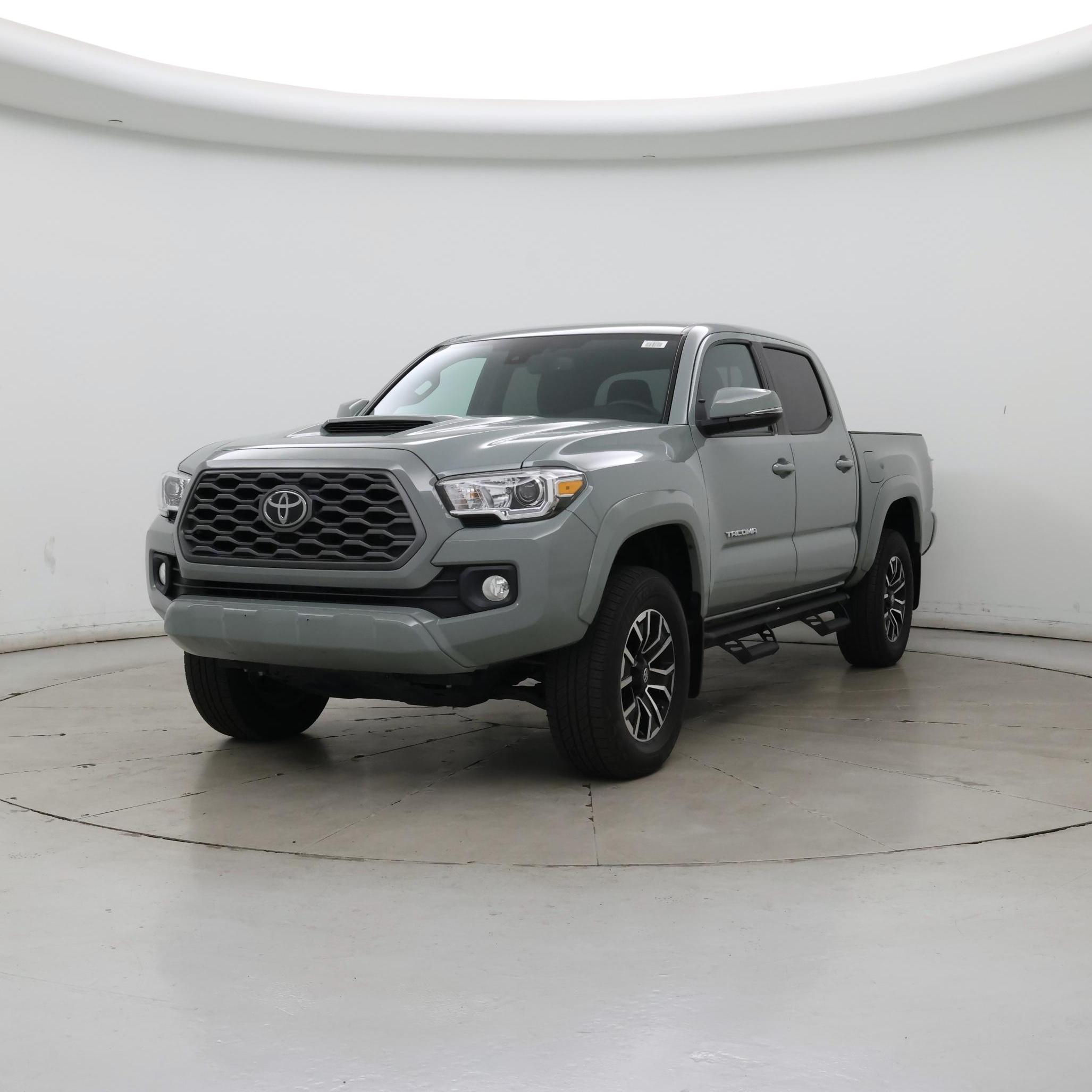 Thumbnail: 2022 Toyota Tacoma - 4
