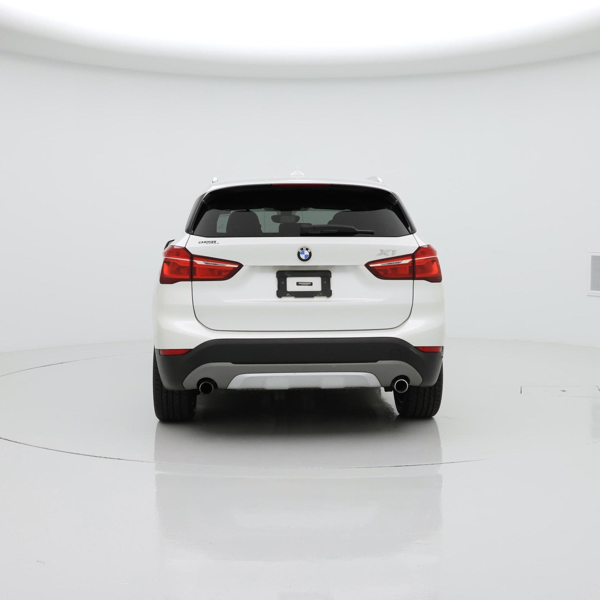 Thumbnail: 2016 BMW X1 - 6