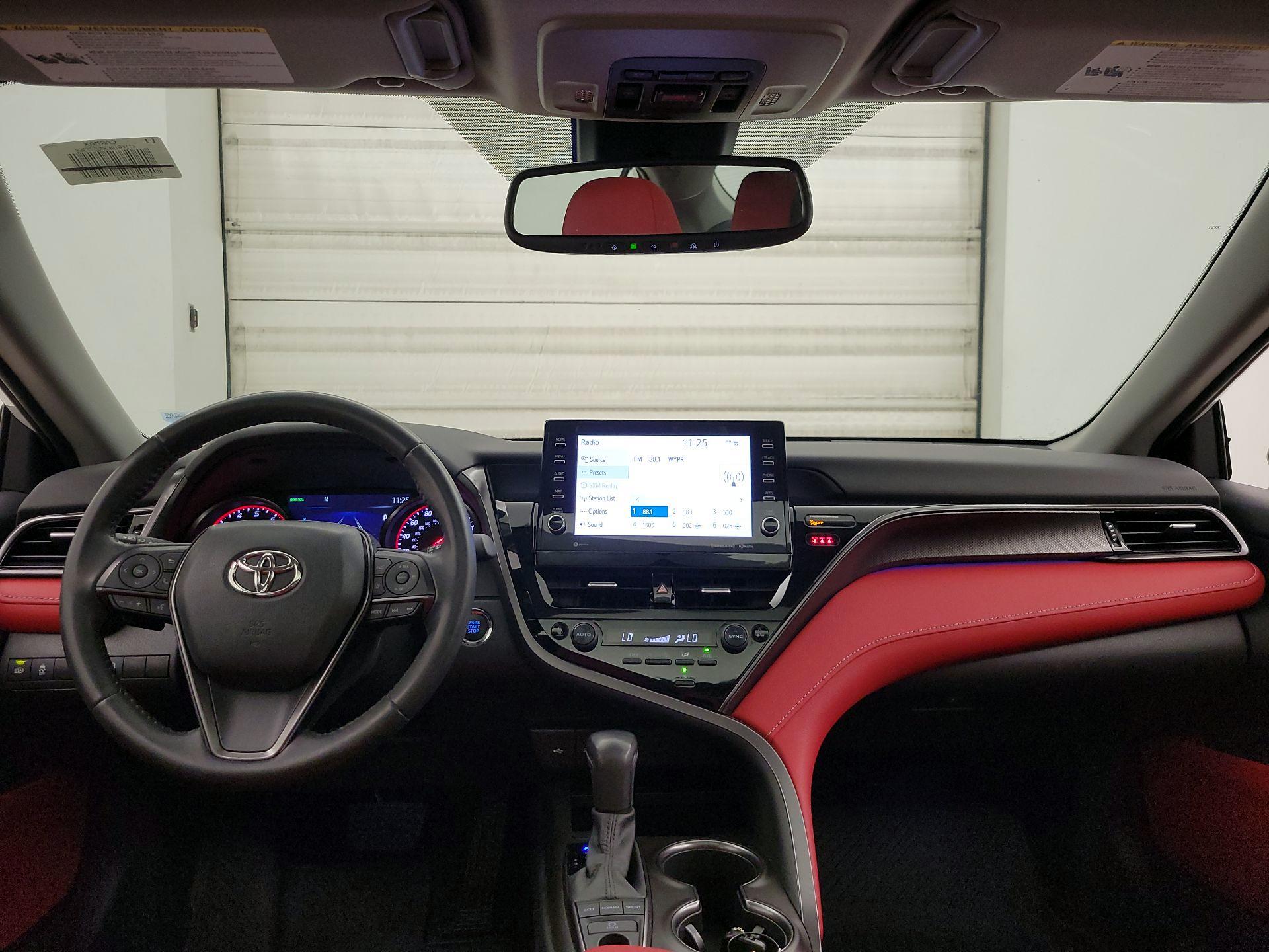 Thumbnail: 2021 Toyota Camry - 9