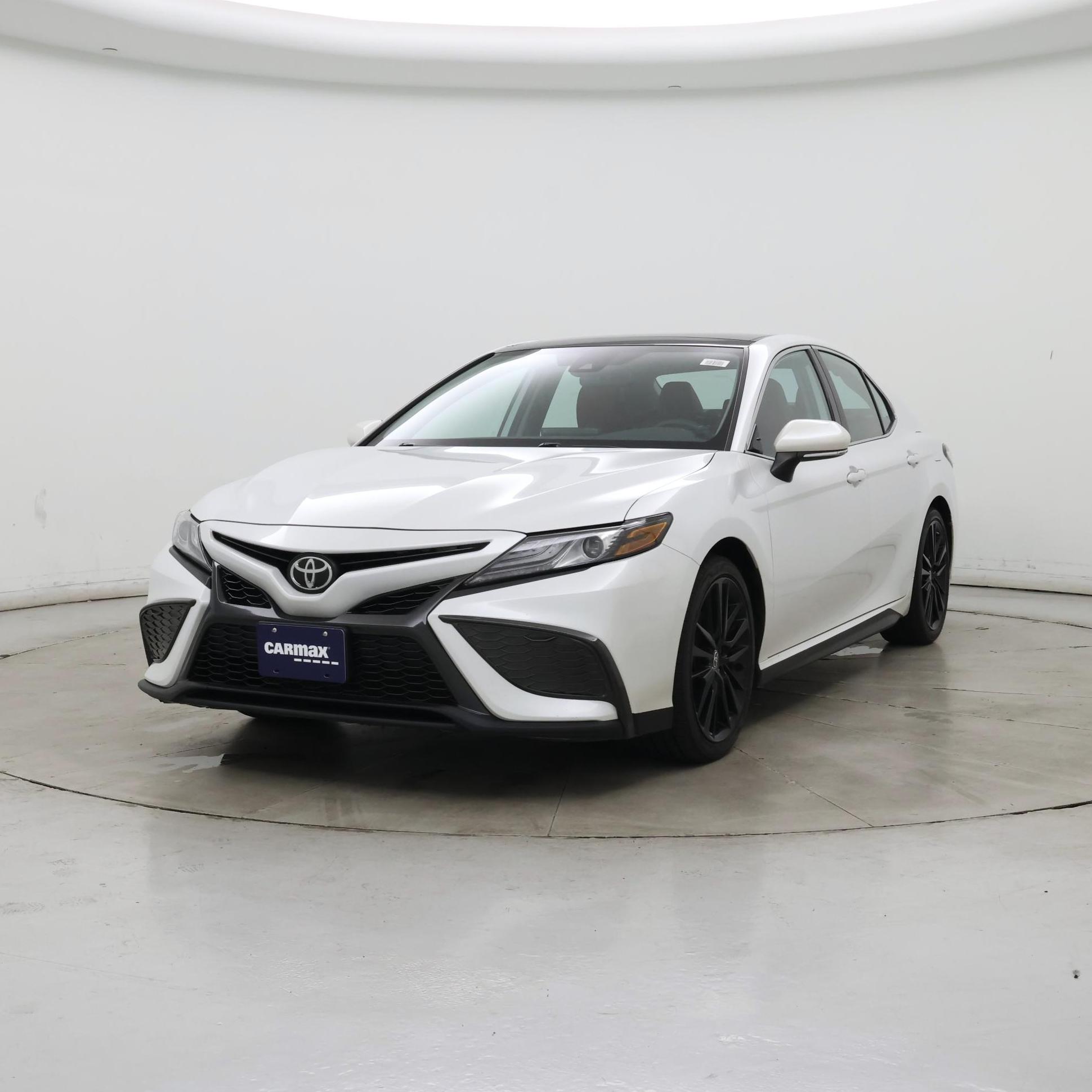 Thumbnail: 2021 Toyota Camry - 4