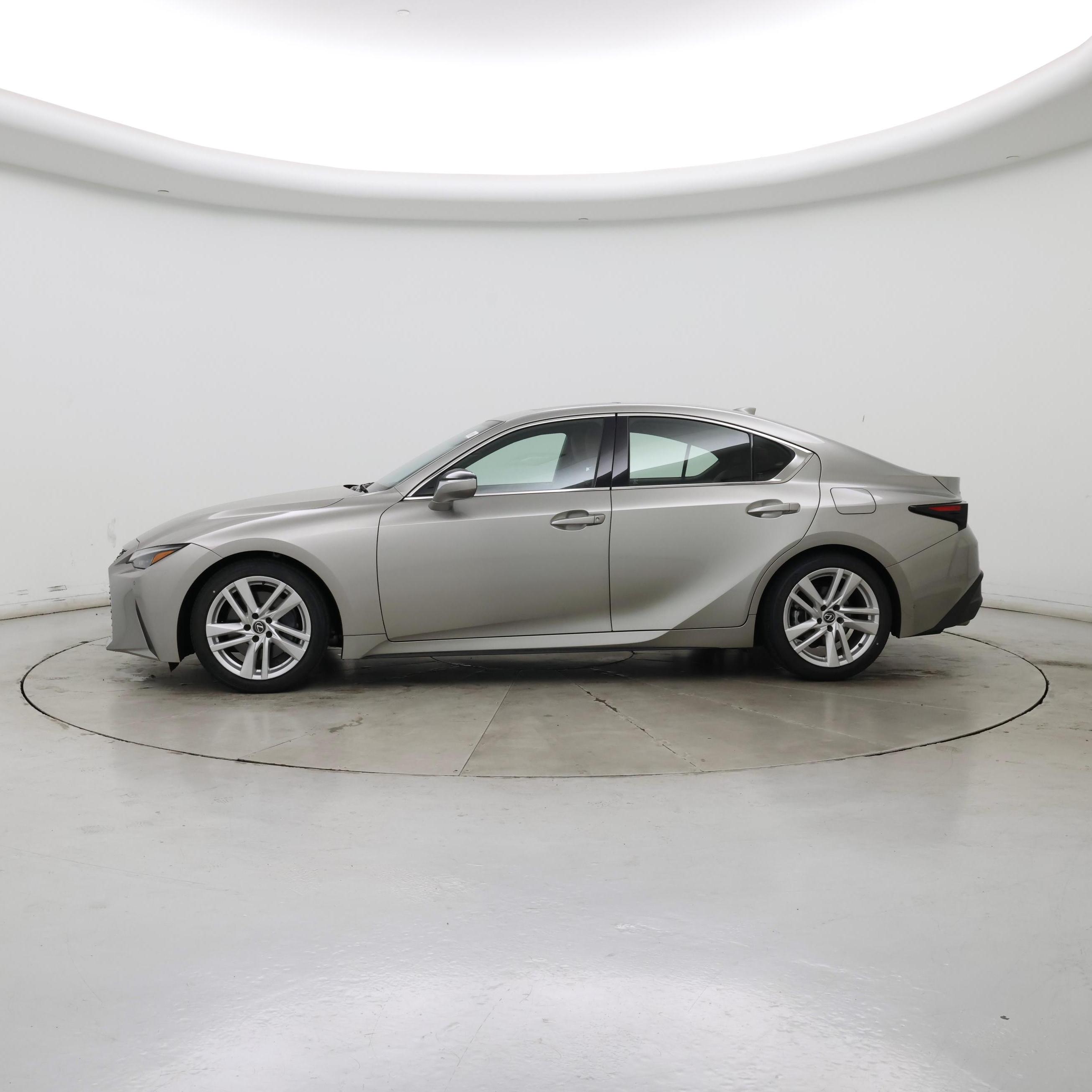 Thumbnail: 2023 Lexus IS - 3