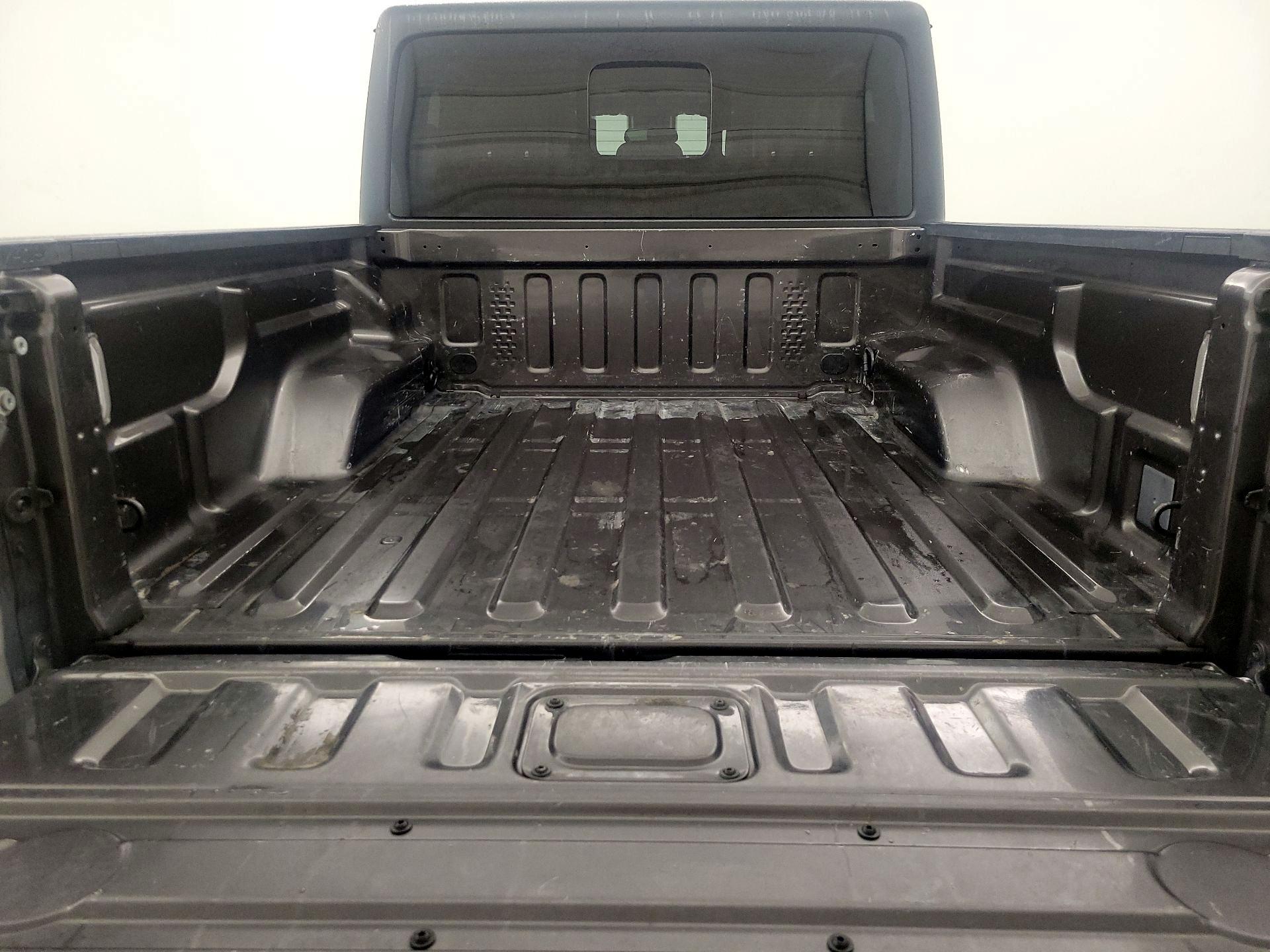 Thumbnail: 2024 Jeep Gladiator - 20