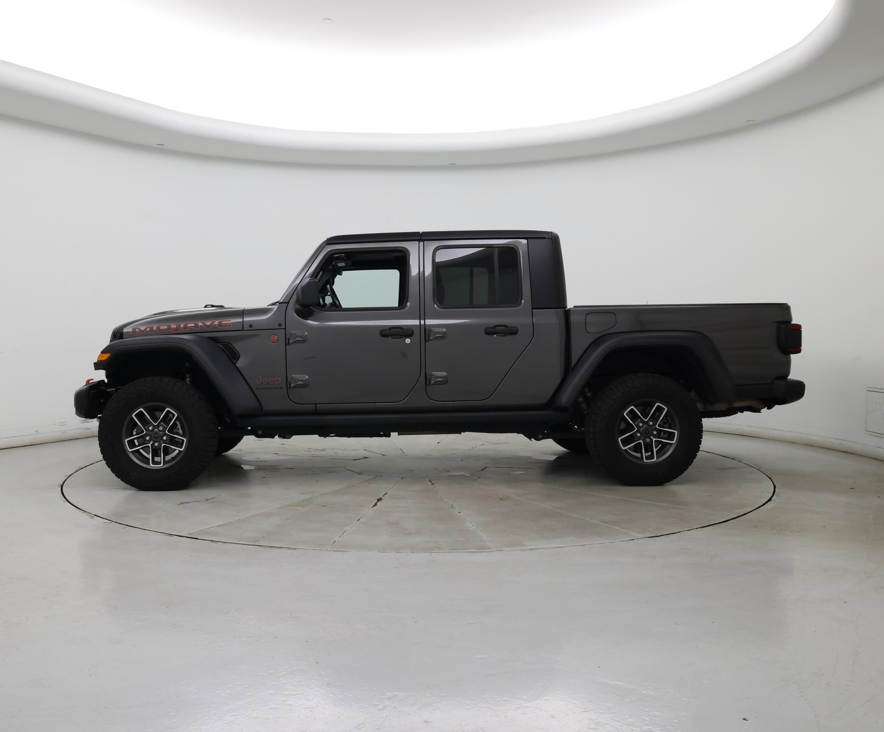 Thumbnail: 2024 Jeep Gladiator - 3
